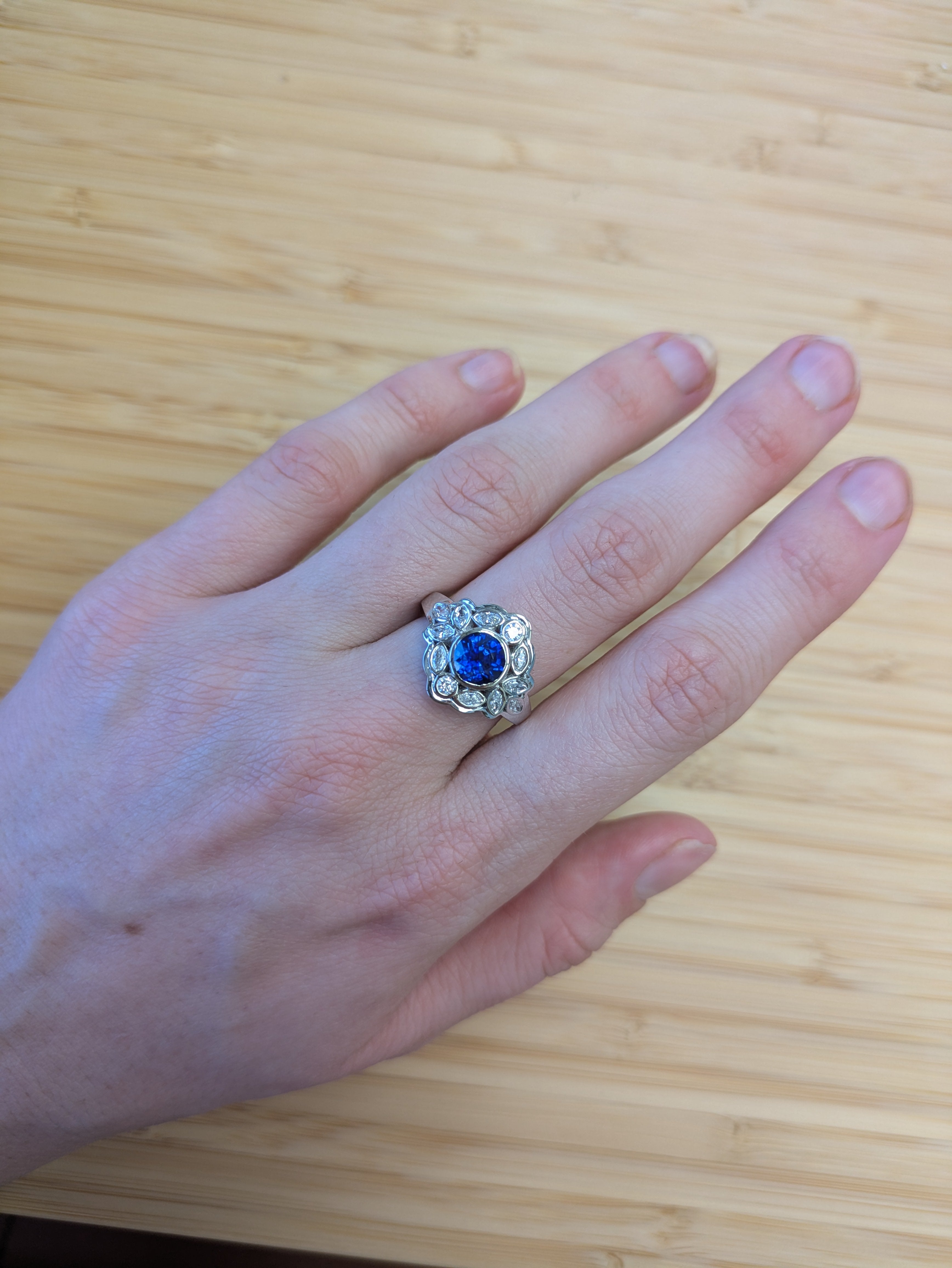 Tomie 14K White Gold 2.13cts Ceylon Sapphire Diamond Ring | Round 7mm