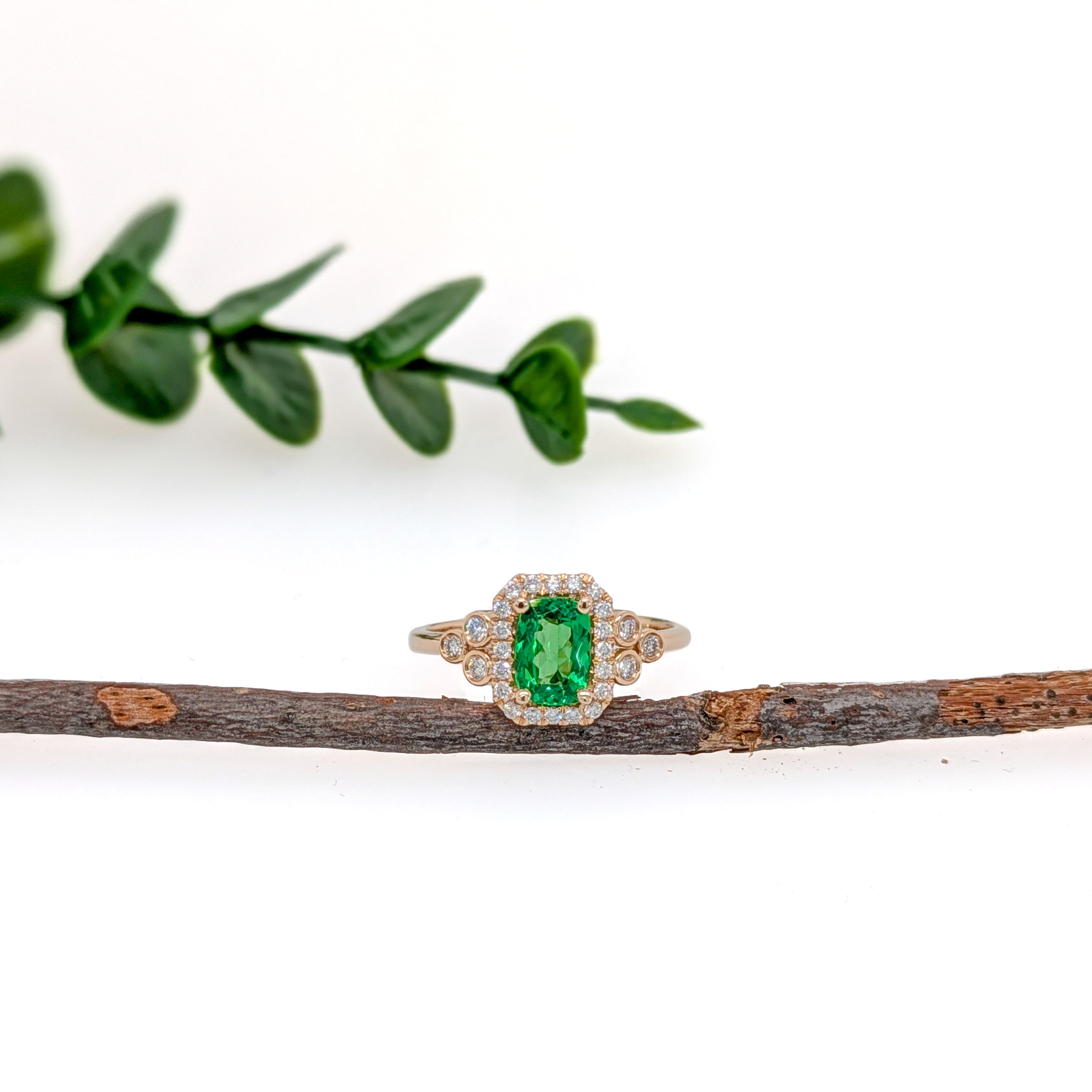 Nivi 14K Yellow Gold 0.82cts Rare Tsavorite Garnet Diamond Ring | Cushion 7x5mm