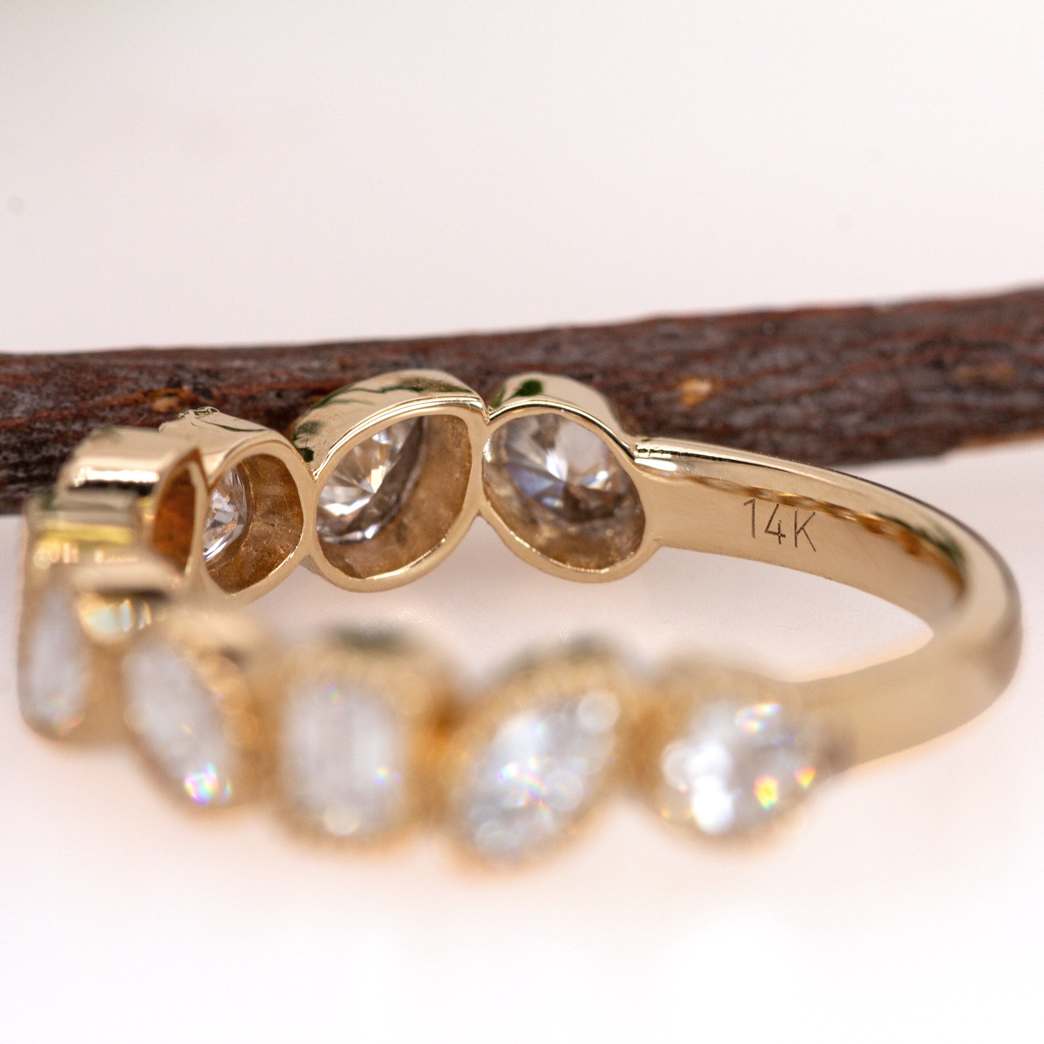Milgrain Details Lab Diamonds Ring w 14K Yellow Gold | Mix 0.2mm