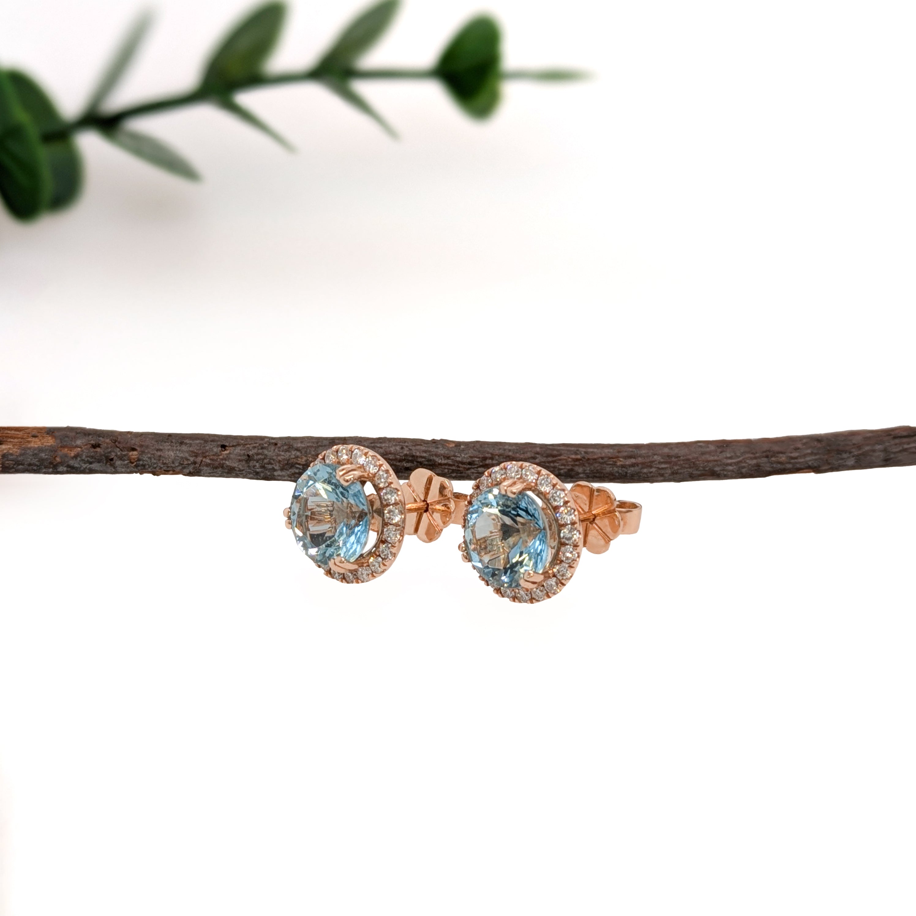 jessy 14k yellow gold 3.59cts aquamarine diamond stud earrings