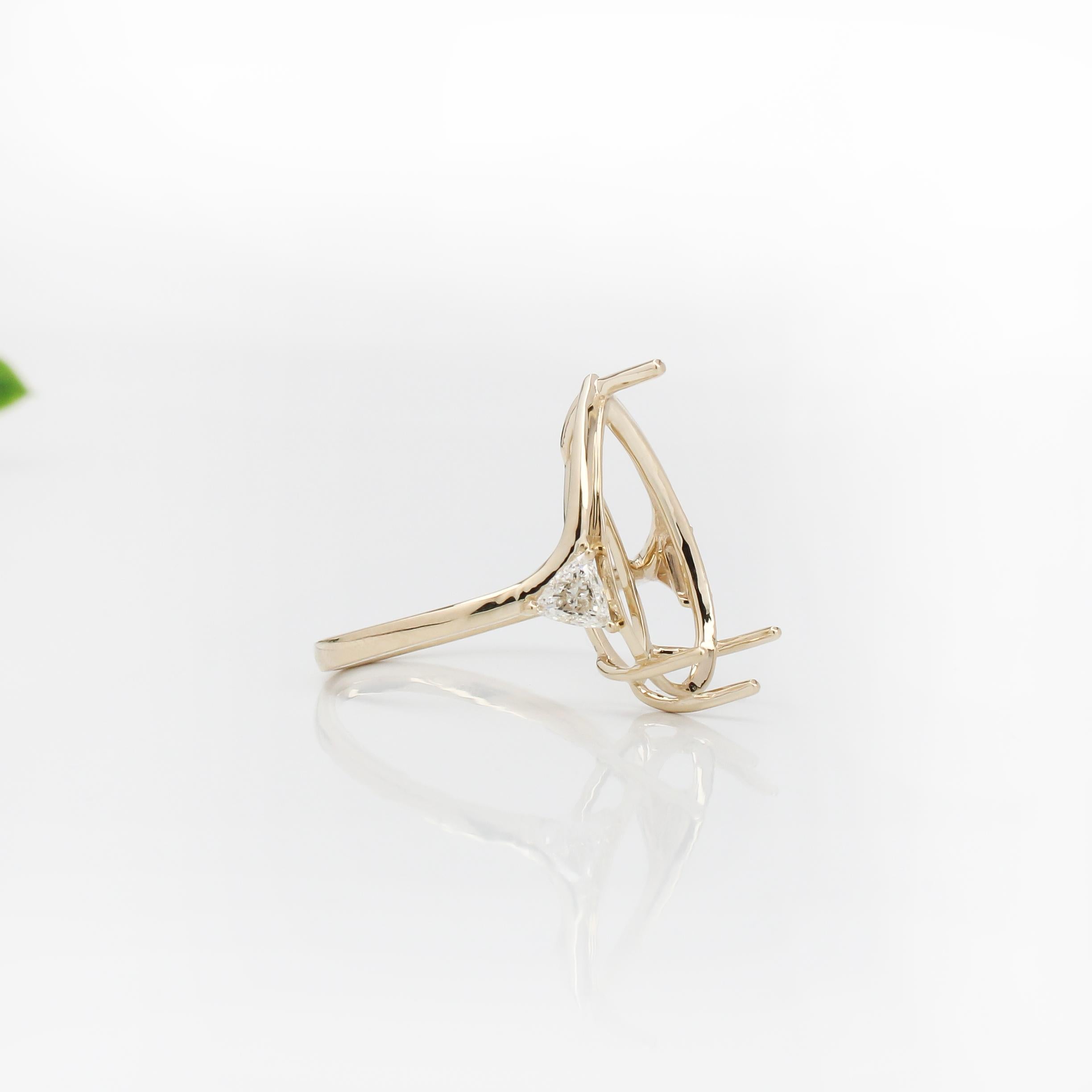 Statement Ring Setting w Trillion Diamond Accents in 14K Solid Gold | Pear