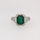 2ct Emerald Ring w Diamond Accents