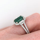 2ct Emerald Ring w Diamond Accents