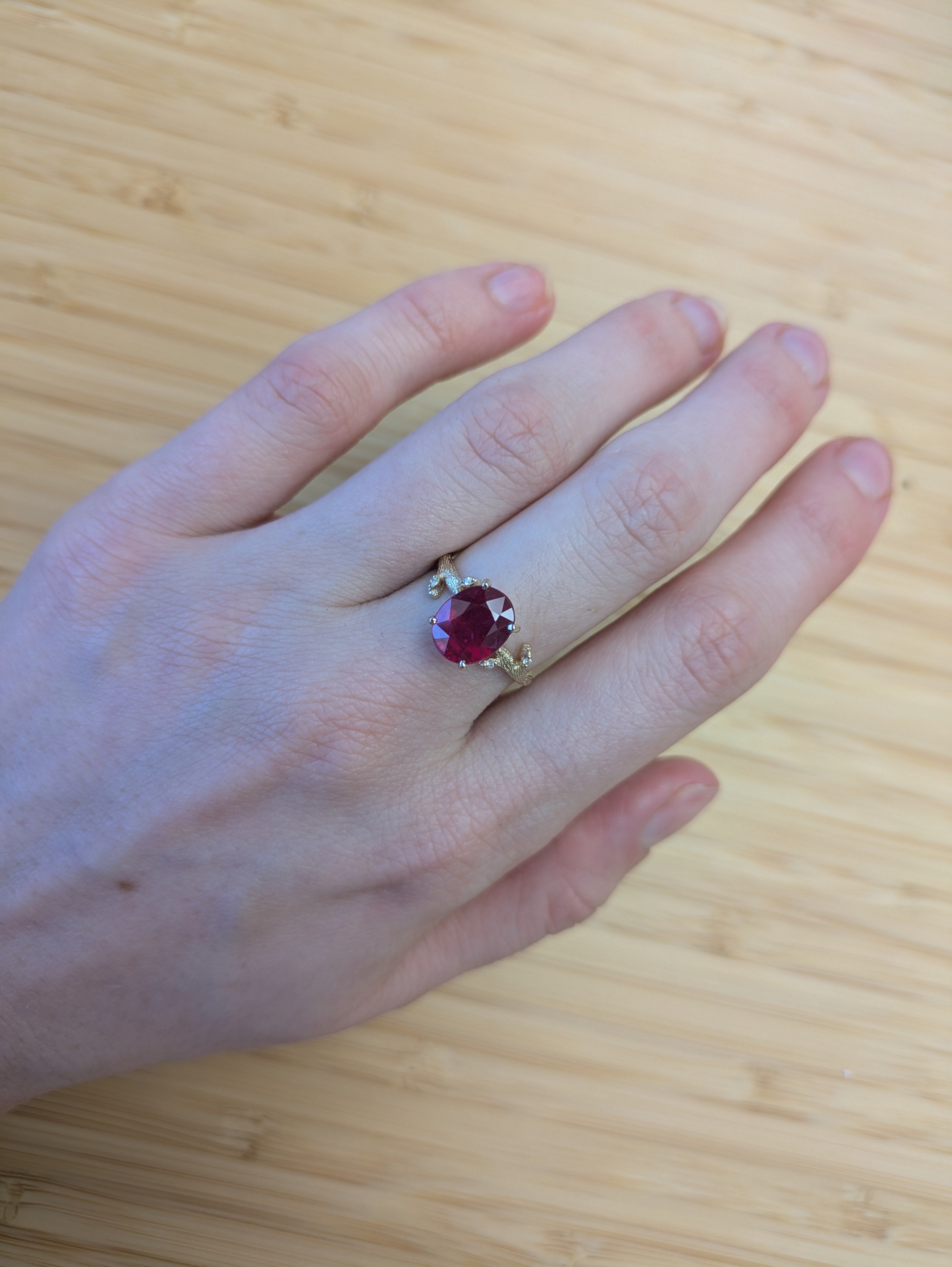 Sunlight 14K Yellow gold 3.9cts Madagascar Ruby Diamond Ring | Oval 10x8mm
