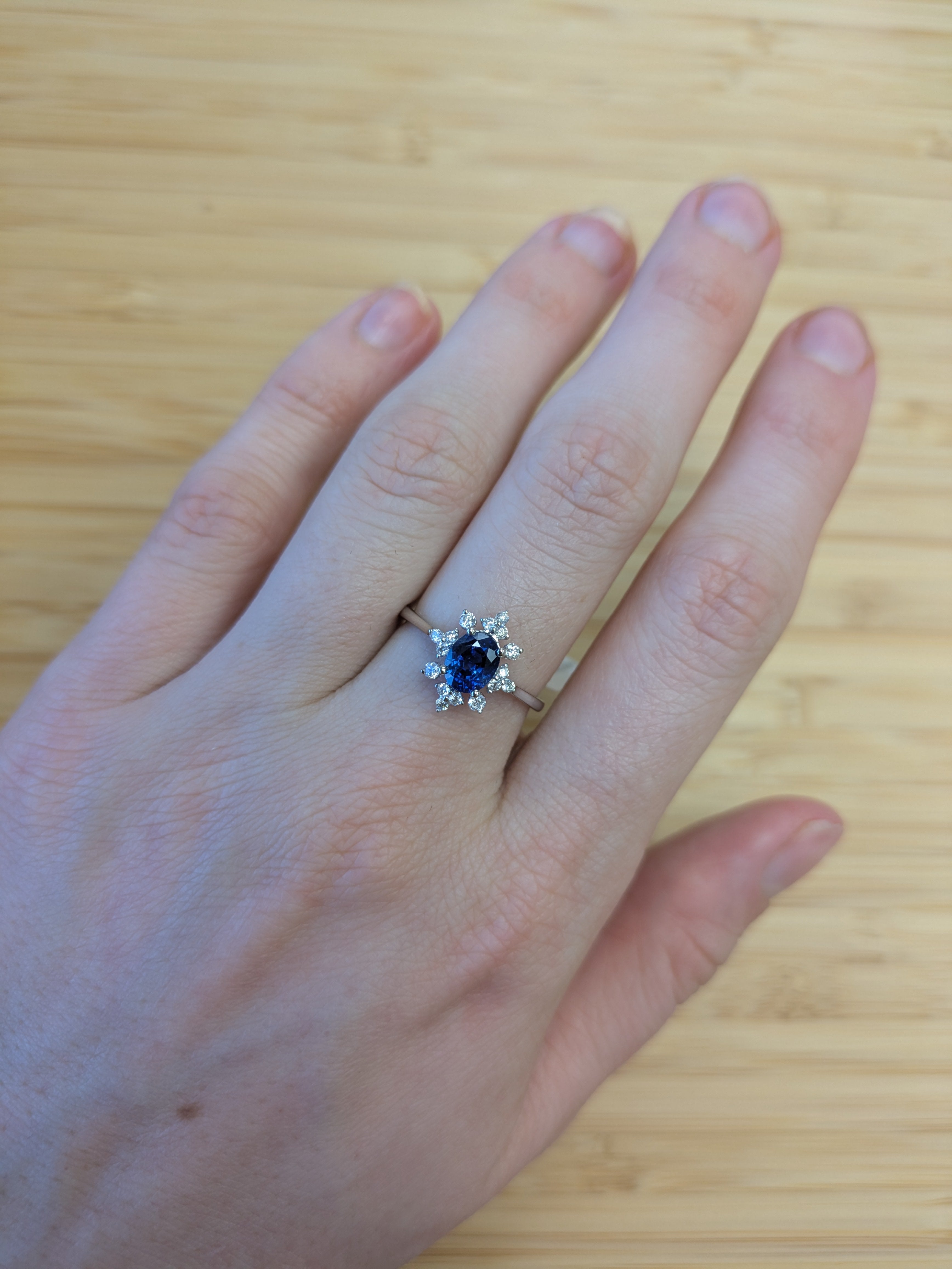 Manisha 14K White Gold 1.29cts Ceylon Sapphire Diamond Ring | Oval 7x5mm