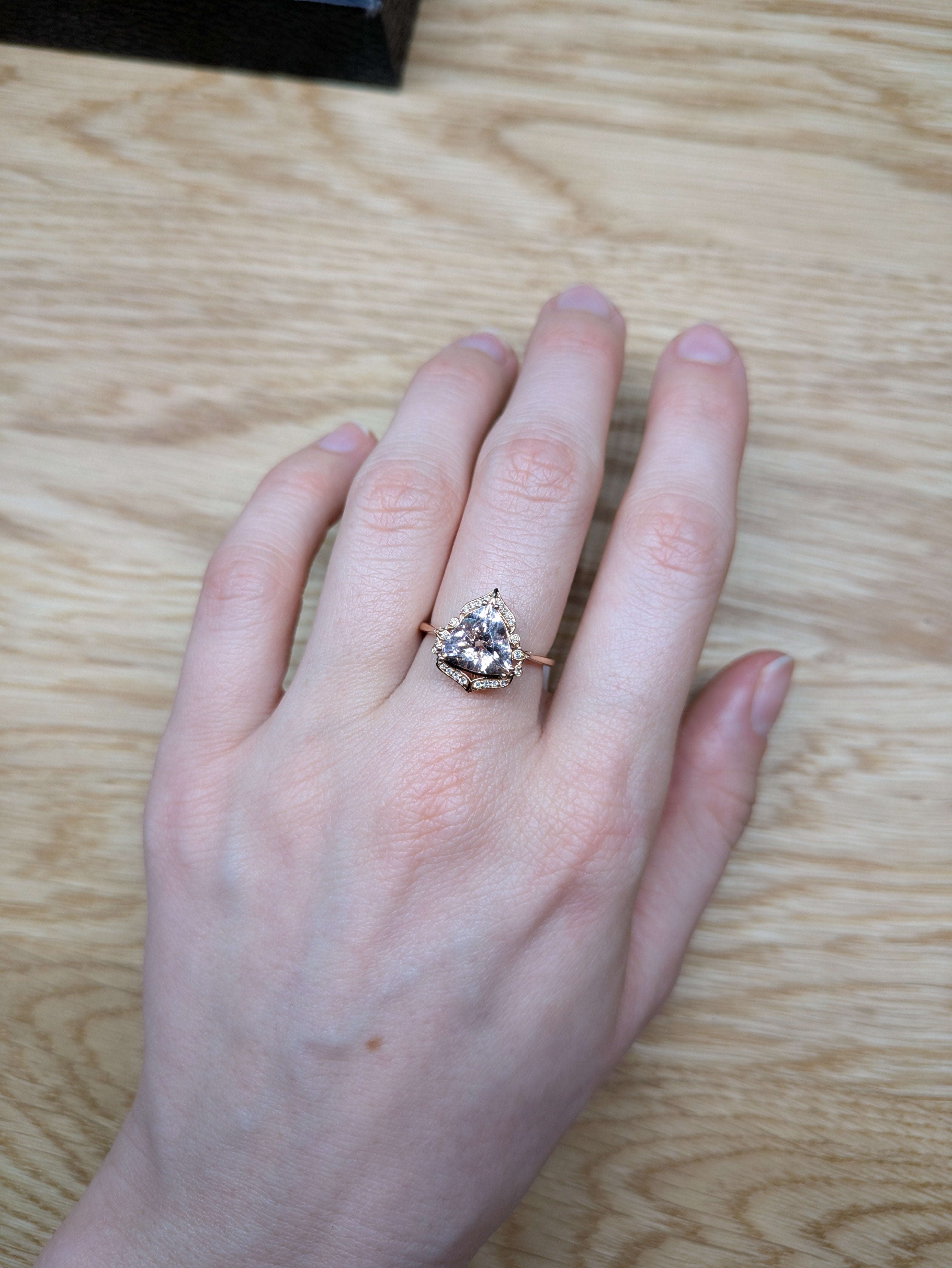 Lanah 14K Yellow Gold 2.14cts Morganite Diamond Ring | Trillion 9mm