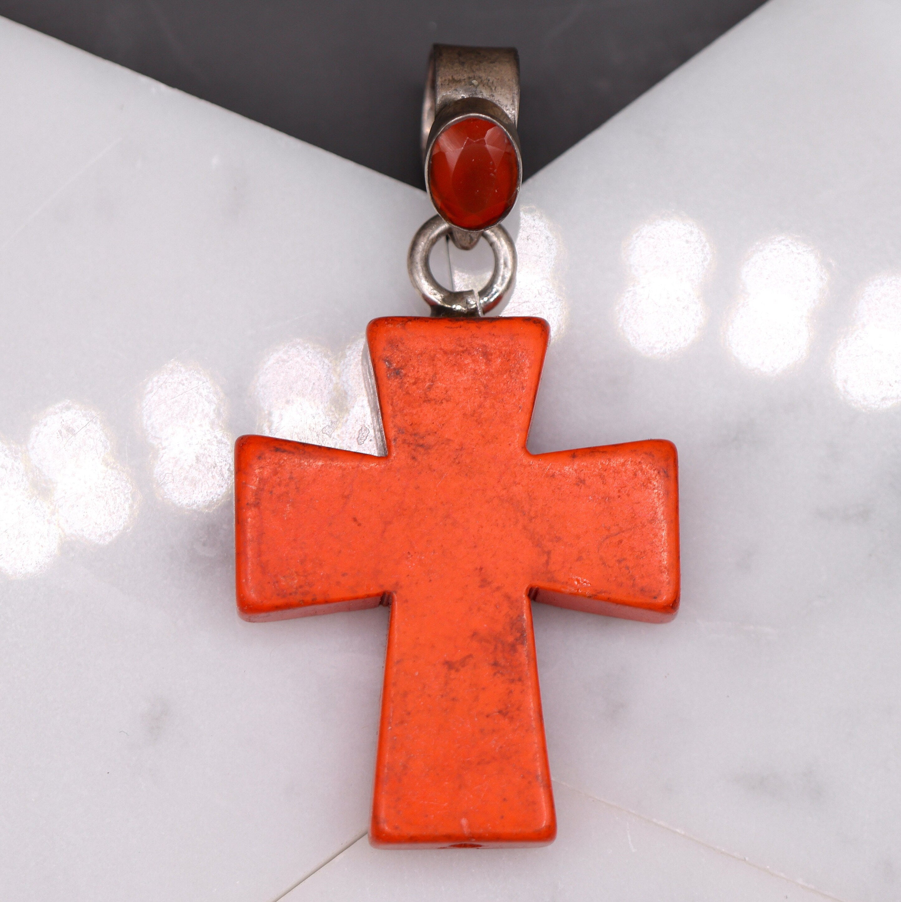 Pendants-Bright Cross Garnet Pendant in Solid Silver || Oval 8x6mm || Previously Loved || Orange, Green, Pink Gemstones || January Birthstone || - NNJGemstones