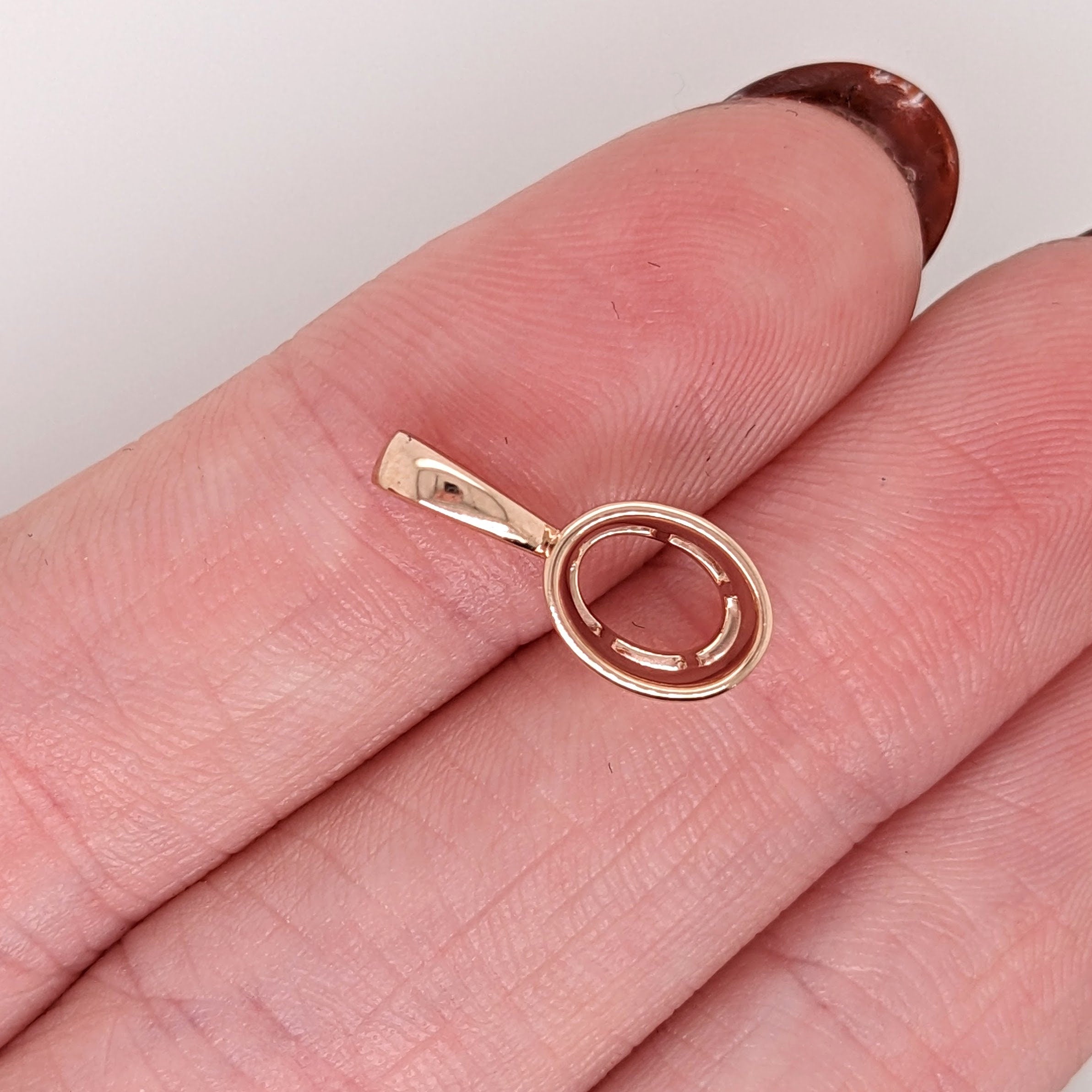 Pendants-Minimalist Solitaire Pendant Setting in 14K Solid Gold | Oval Shape 7x5 7.5x5.5 8x6 | Daily Wear Jewelry | Customizable - NNJGemstones