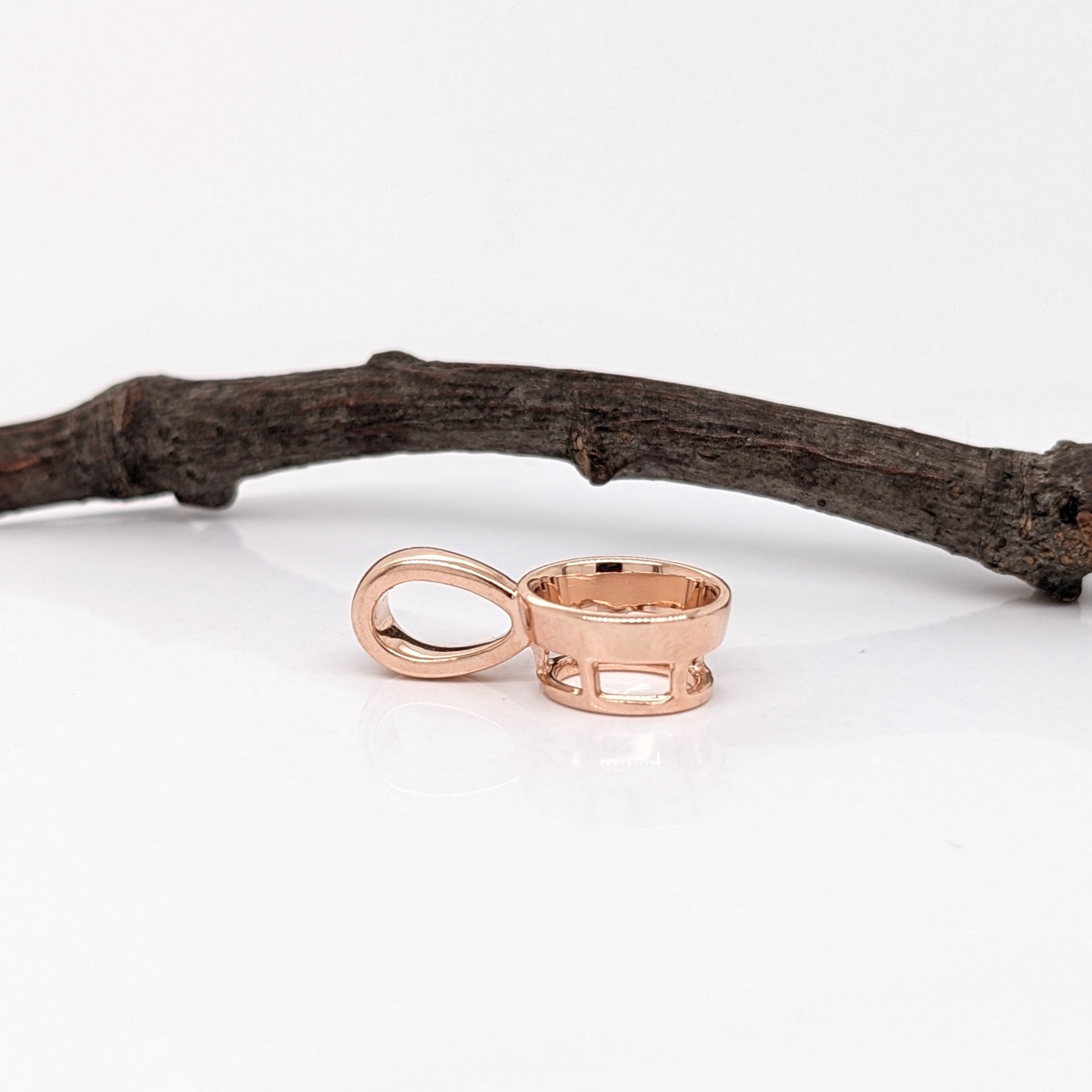 Pendants-Minimalist Solitaire Pendant Setting in 14K Solid Gold | Oval Shape 7x5 7.5x5.5 8x6 | Daily Wear Jewelry | Customizable - NNJGemstones