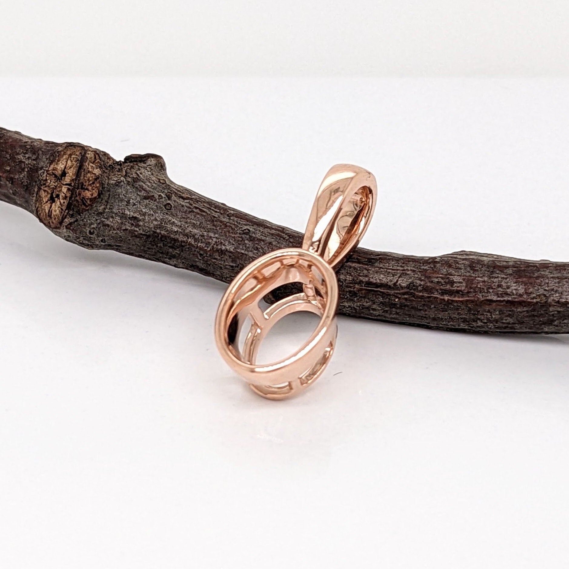 Pendants-Minimalist Solitaire Pendant Setting in 14K Solid Gold | Oval Shape 7x5 7.5x5.5 8x6 | Daily Wear Jewelry | Customizable - NNJGemstones