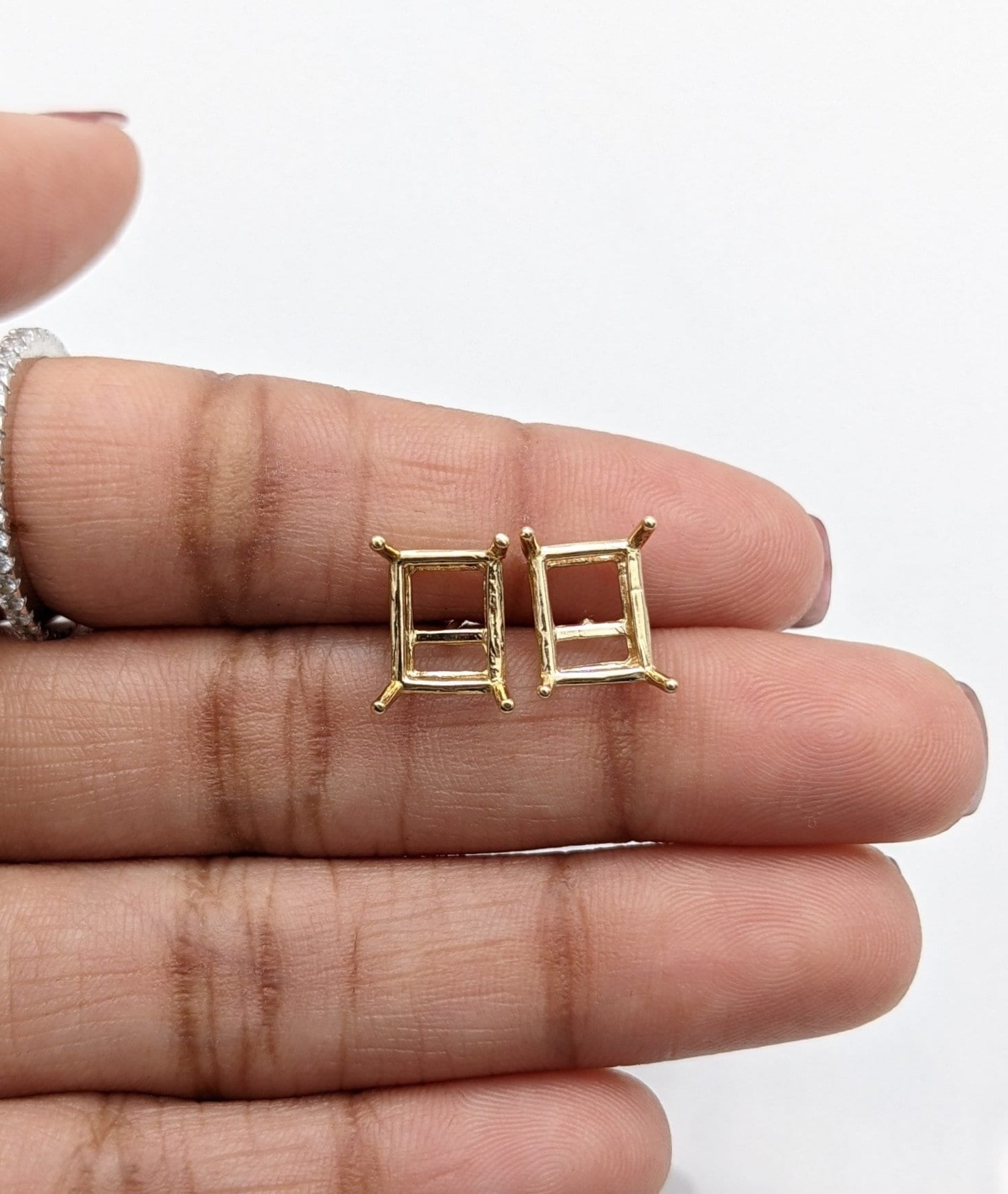 Emerald Cut, Long Cushion, Radiant cut : Earring Settings for Studs in Solid 14k Gold | 6x4 7x5 8x6 9x7 10x8 | Screw backs Push Backs |
