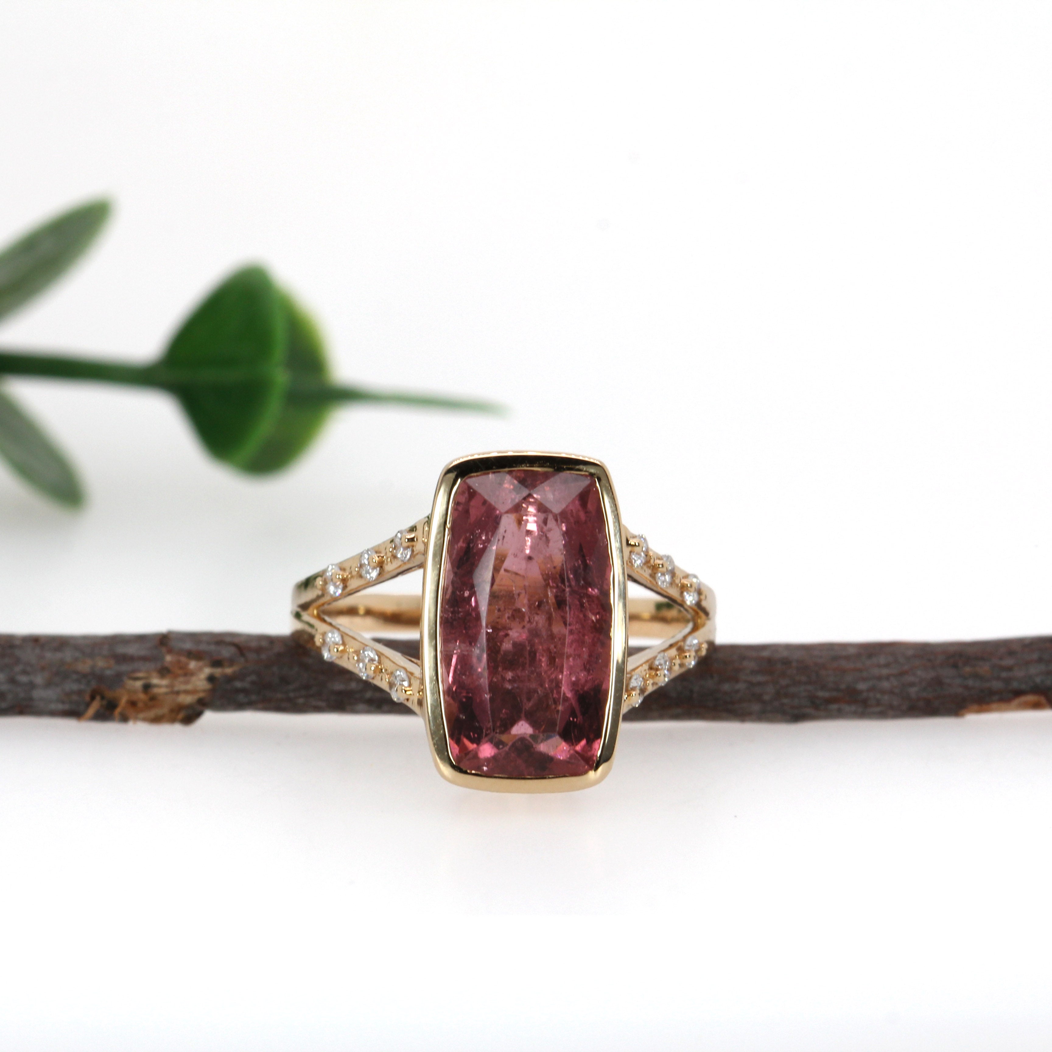 Netra 14K Yellow Gold 4.49cts Tourmaline Diamond Ring | Cushion Cut 14X8mm