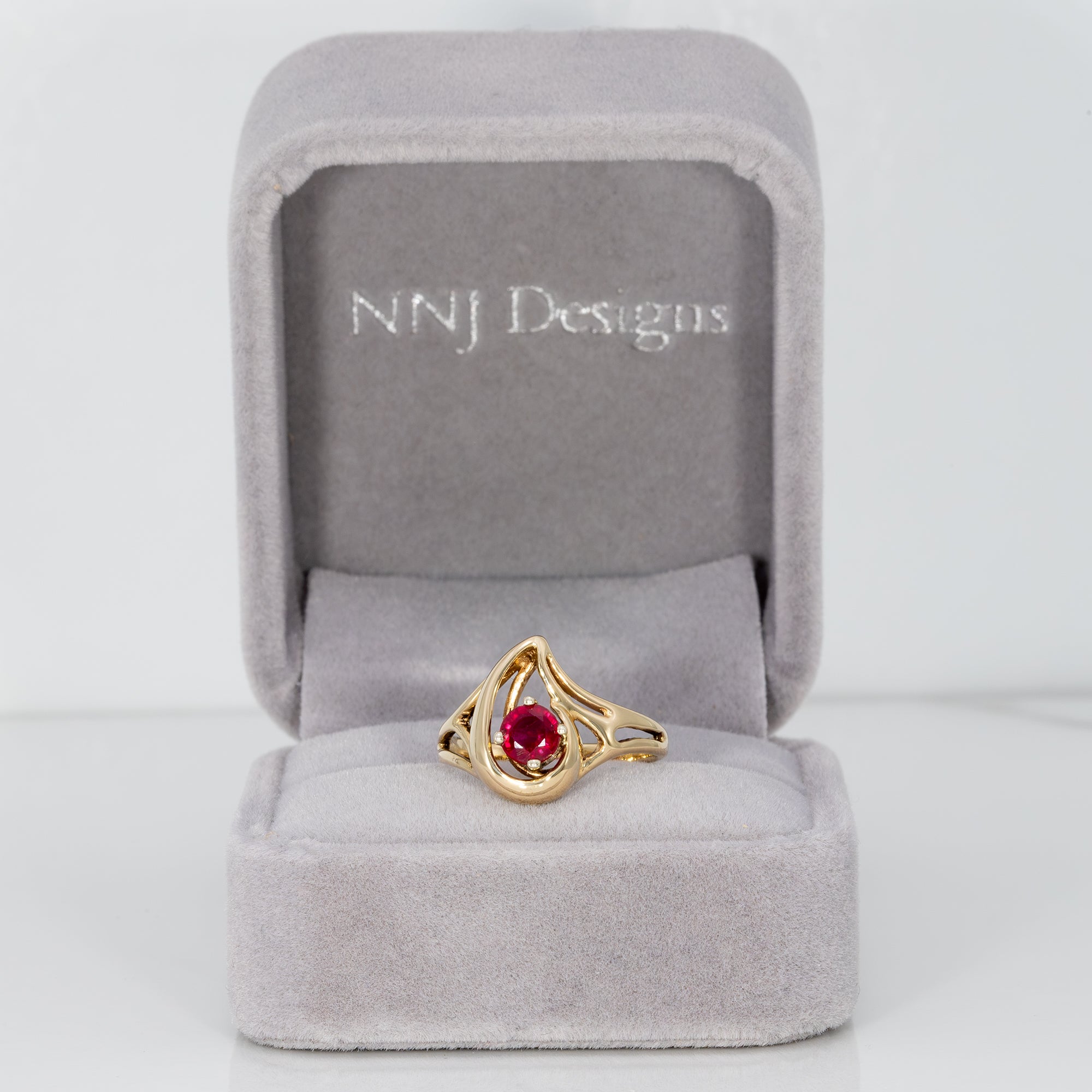 14K yellow gold Madagascar ruby estate ring