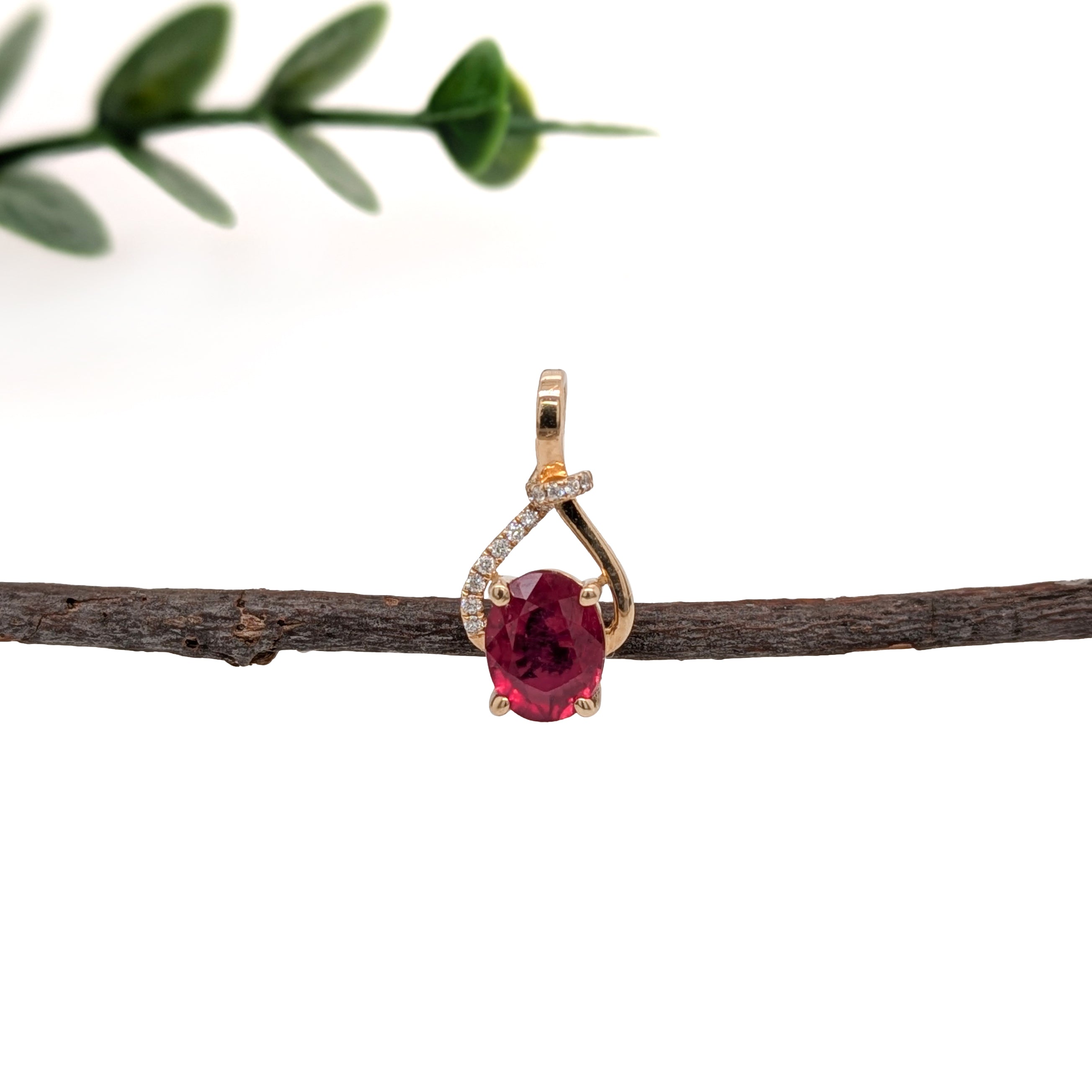Rhyah 14K Yellow Gold 1.95cts Ruby Diamond Pendant | Oval 9x7
