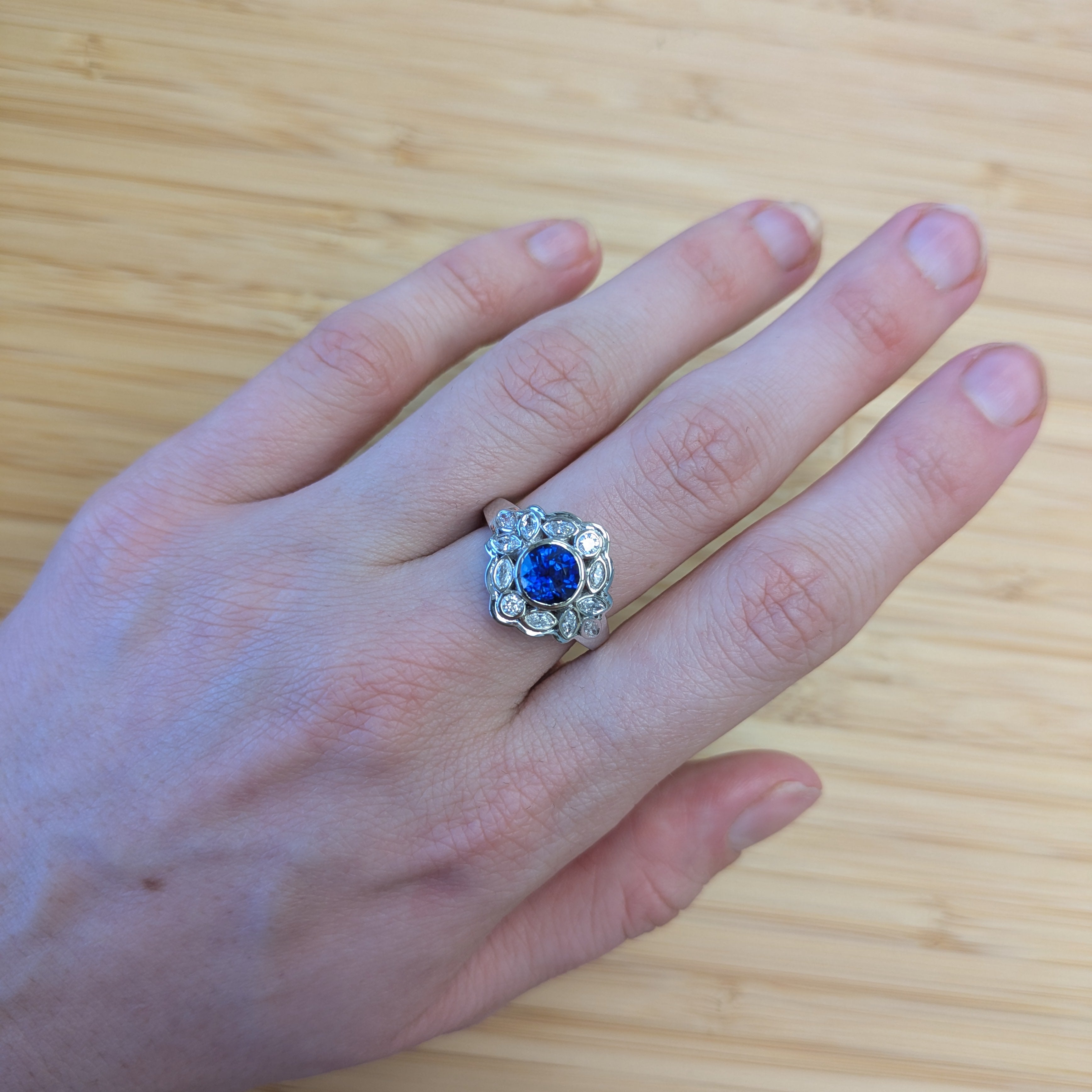 Tomie 14K White Gold 2.13cts Ceylon Sapphire Diamond Ring | Round 7mm