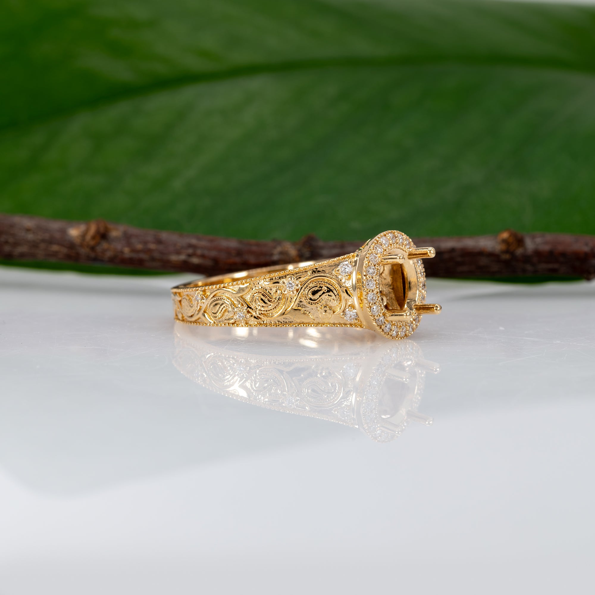 18K yellow gold diamond semi-mount ring setting