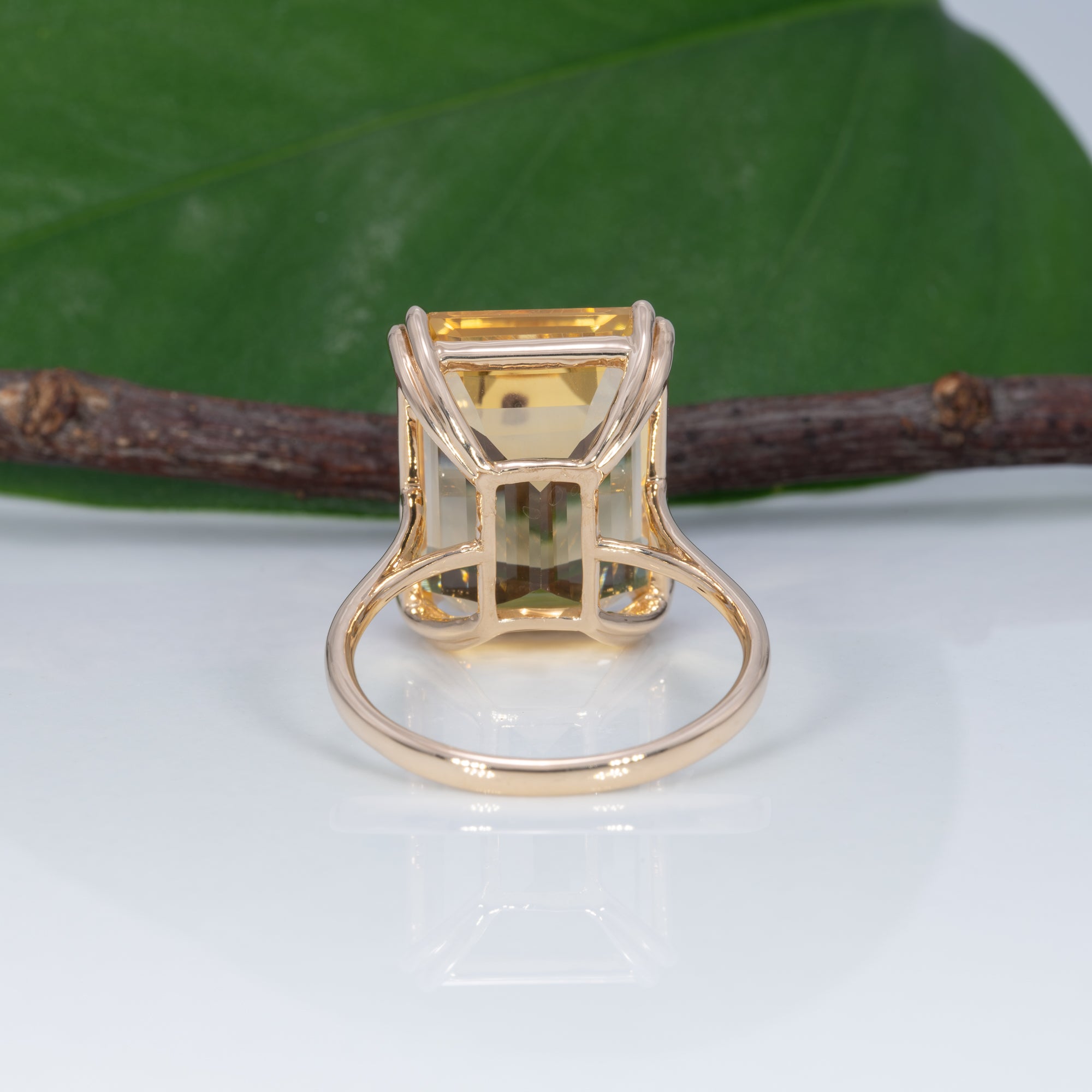 14K yellow gold citrine ring