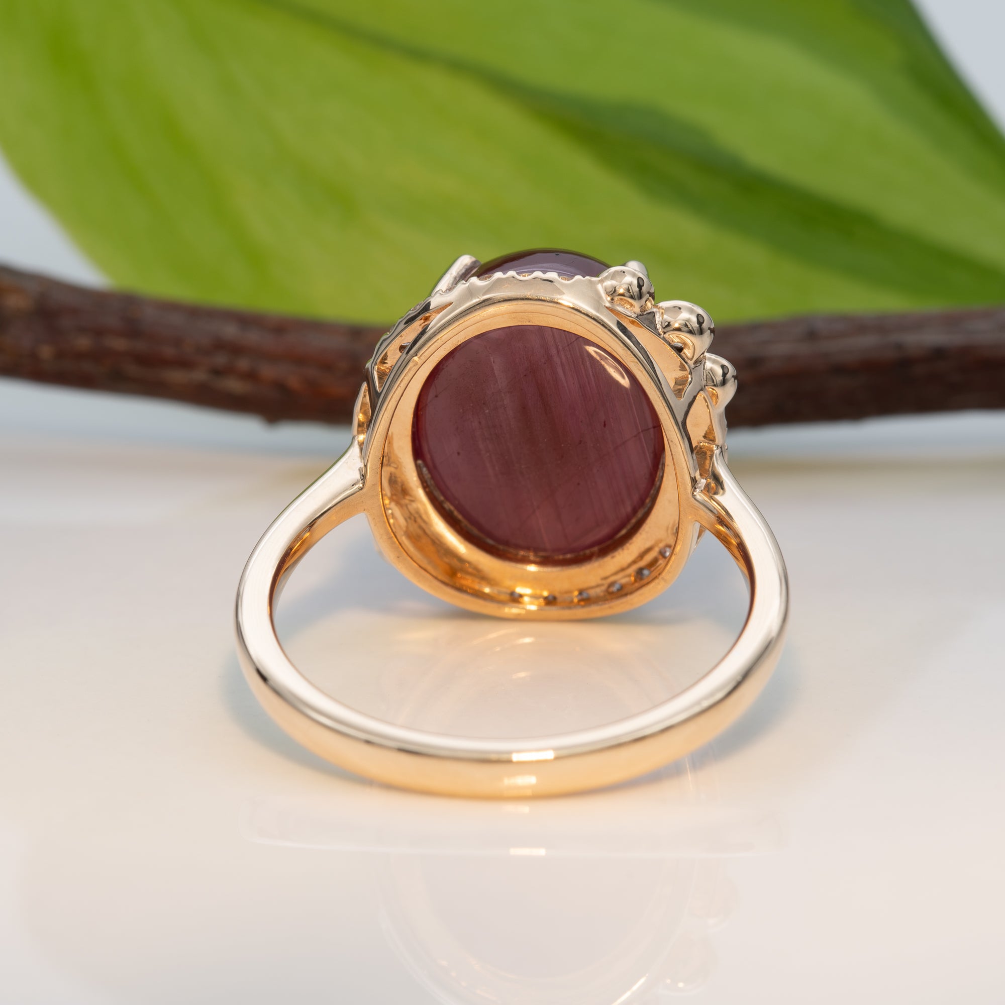 14K yellow gold star ruby ring