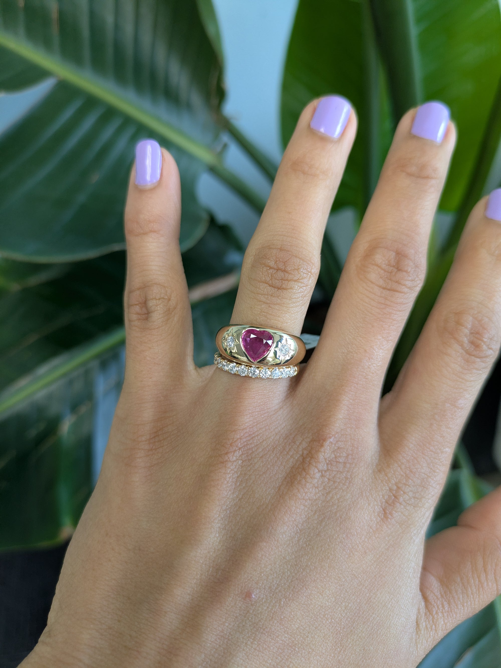 14K yellow gold pink sapphire ring