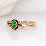 Clover 14K Yellow Gold Tsavorite Garnet and Diamond Ring | RD 4mm