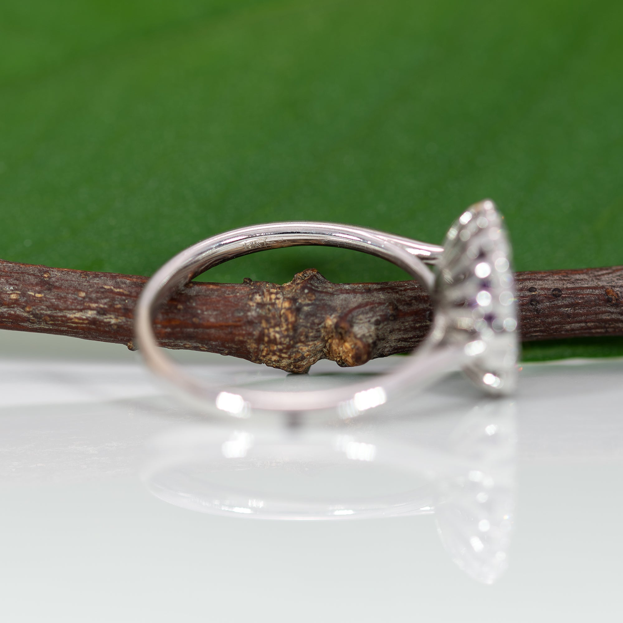 14K white gold GIA purple sapphire ring with diamonds