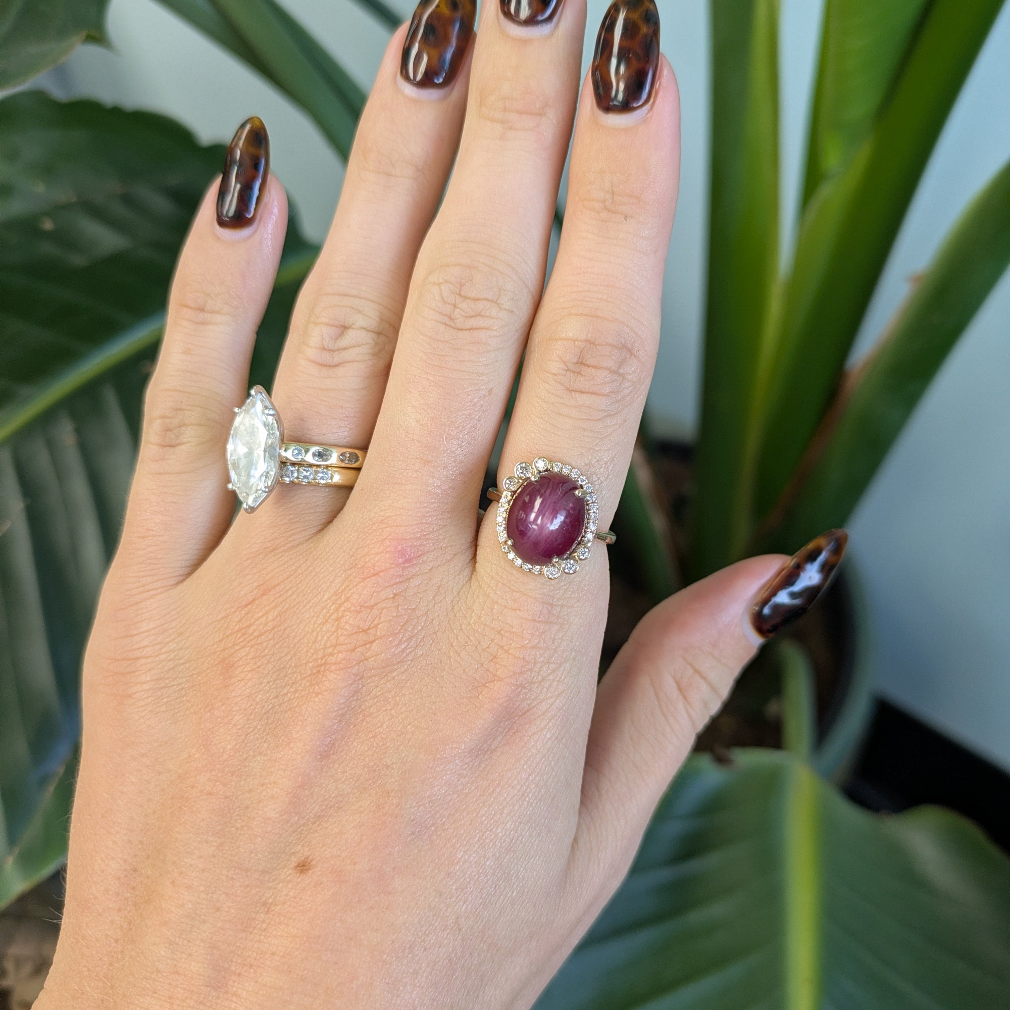 14K yellow gold star ruby ring