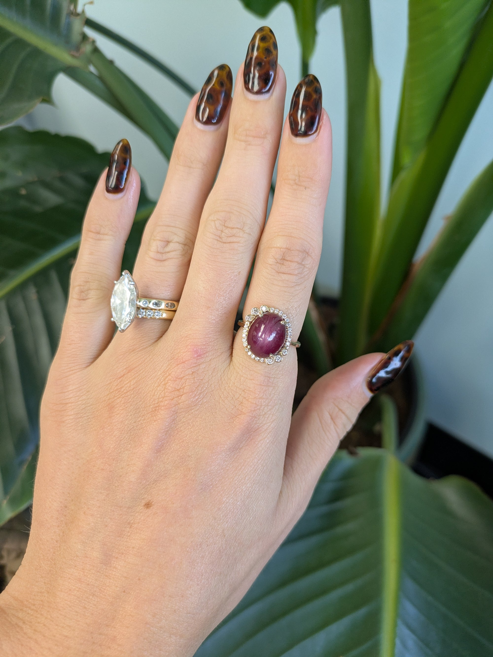 14K yellow gold star ruby ring