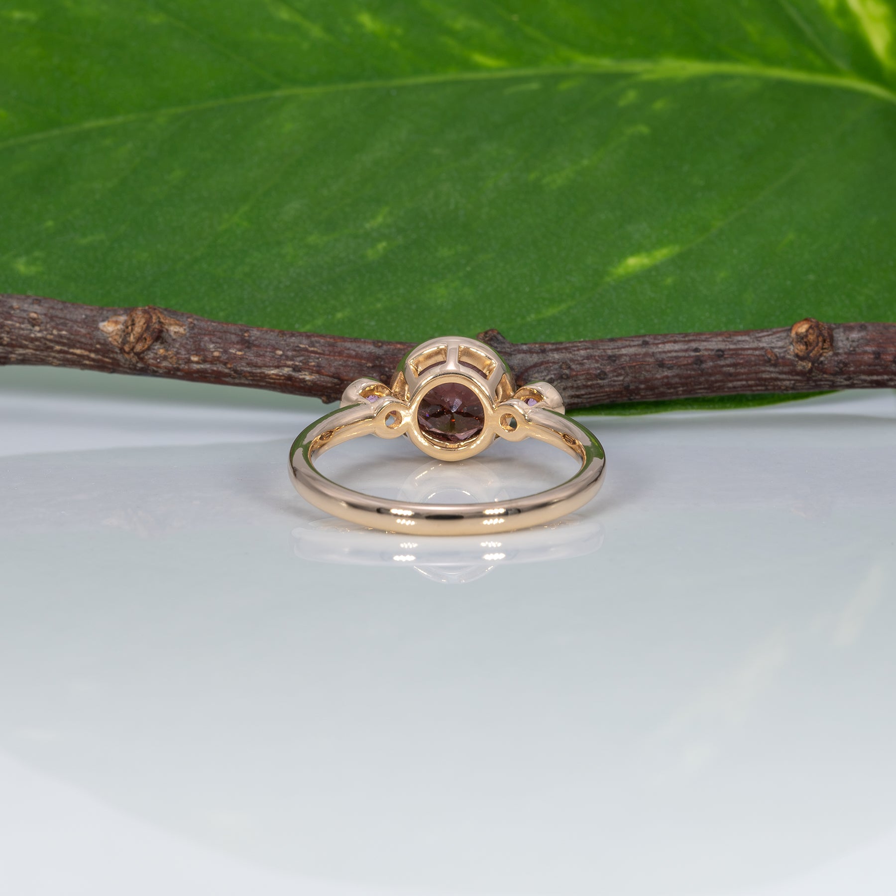 14K yellow gold red spinel ring with pink sapphire accents