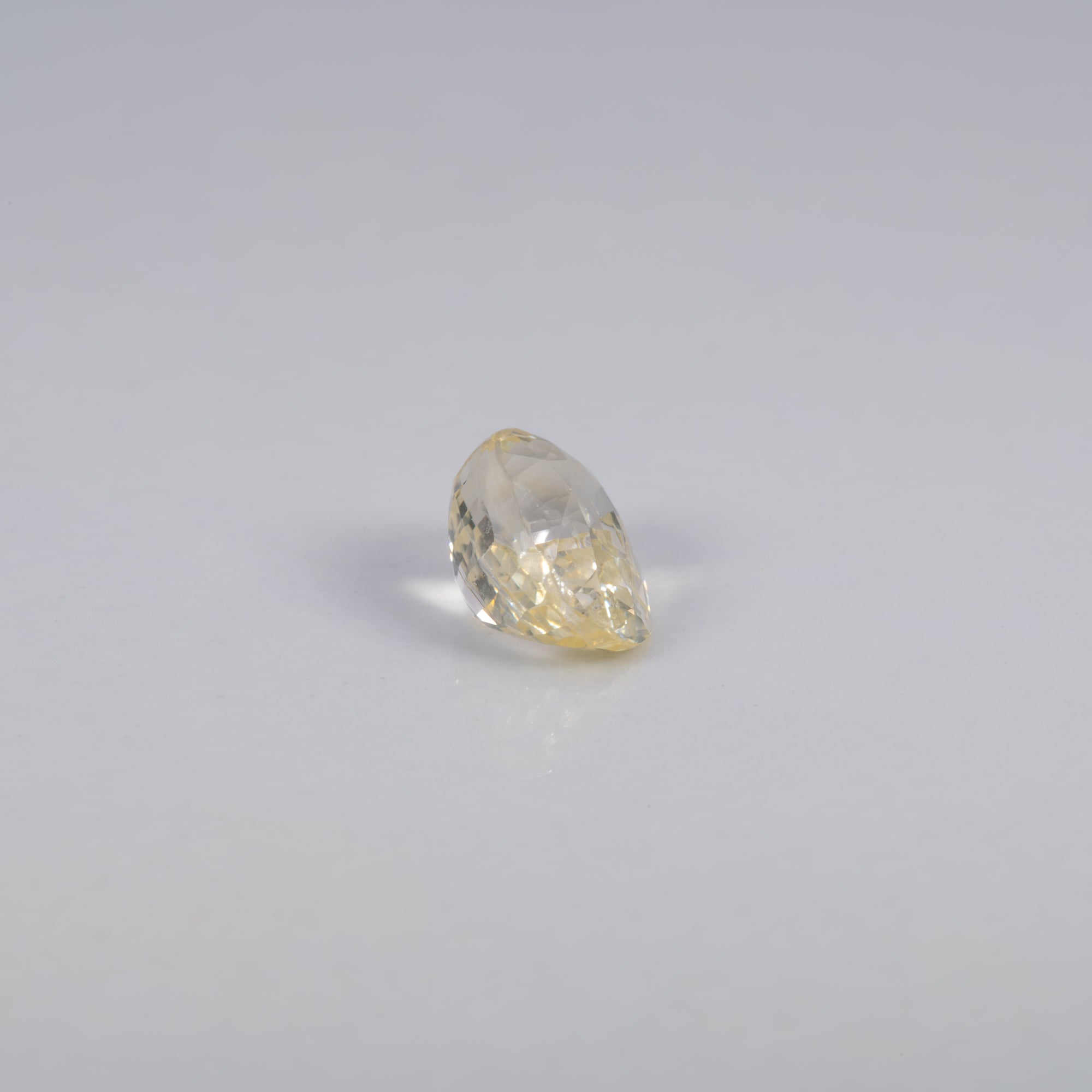 3.05 carat natural canary sapphire oval 9.3x6.6mm loose gemstone – view 2