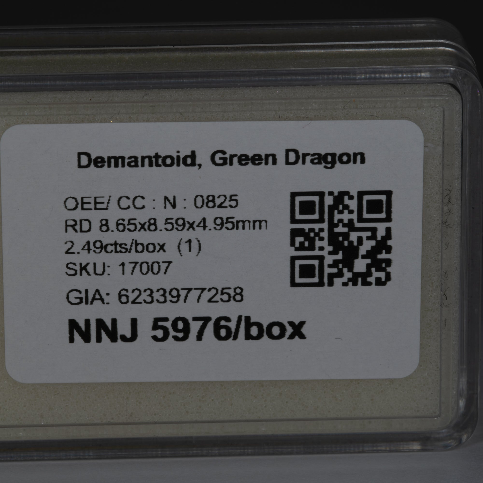 2.49 carat natural untreated demantoid garnet round, 8.65x8.59mm loose green gemstone – view 4