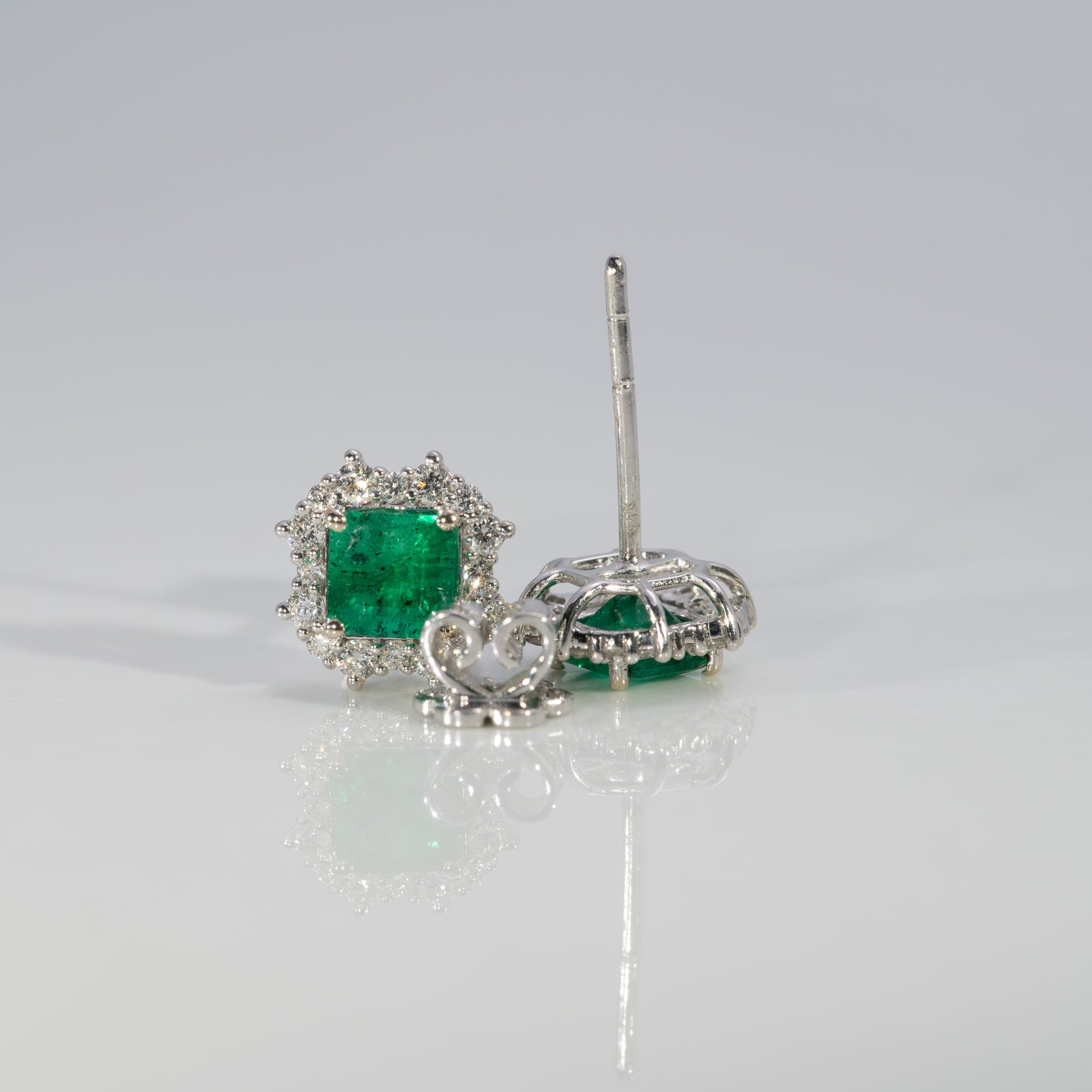 14K white gold colombian emerald earrings