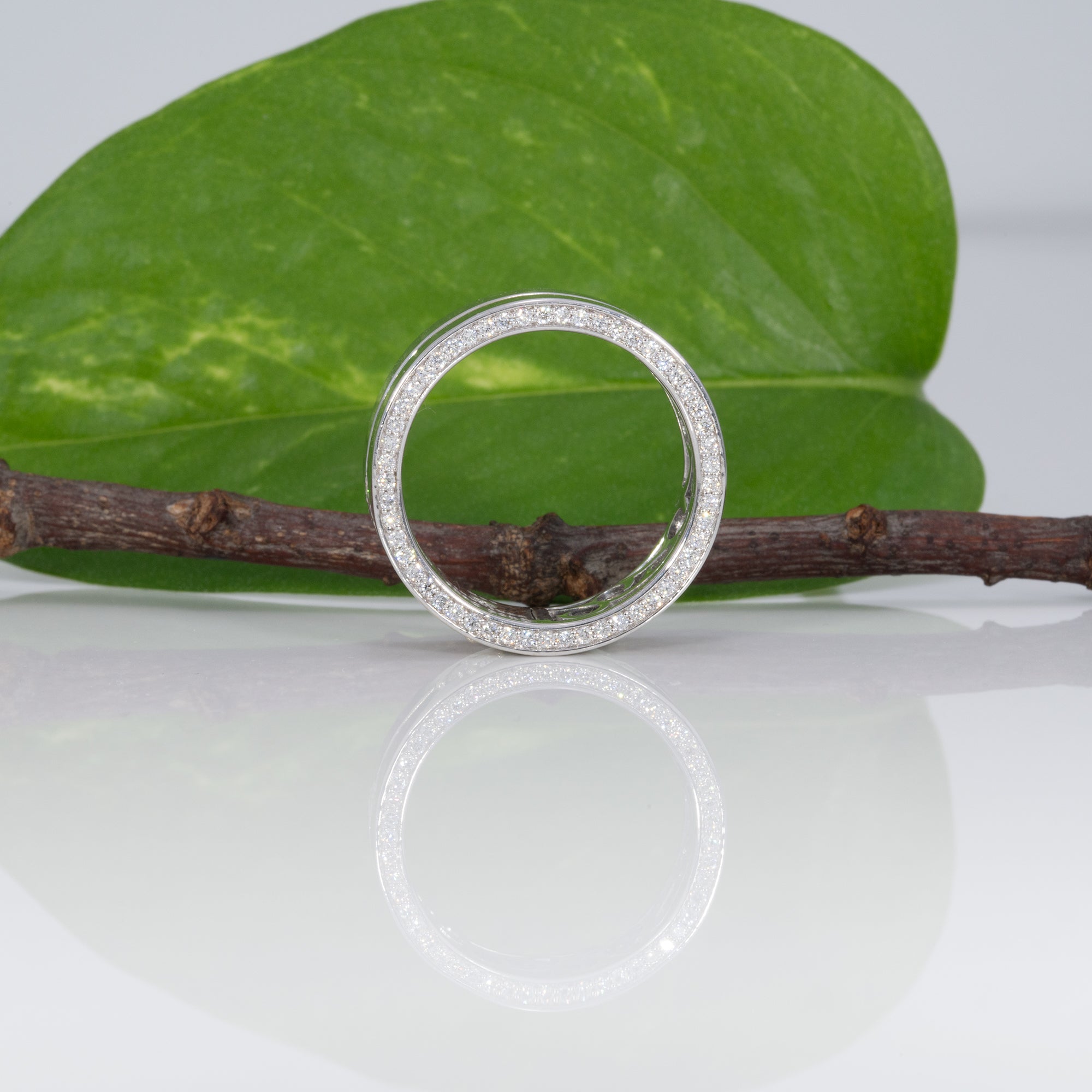 14K white gold men's lab grown diamond wedding band