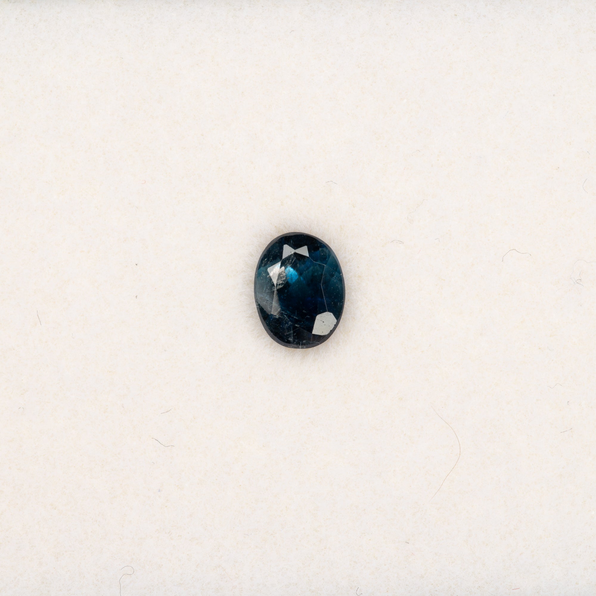 0.7 carat natural blue sapphire, oval 6.3x4.9mm loose gemstone