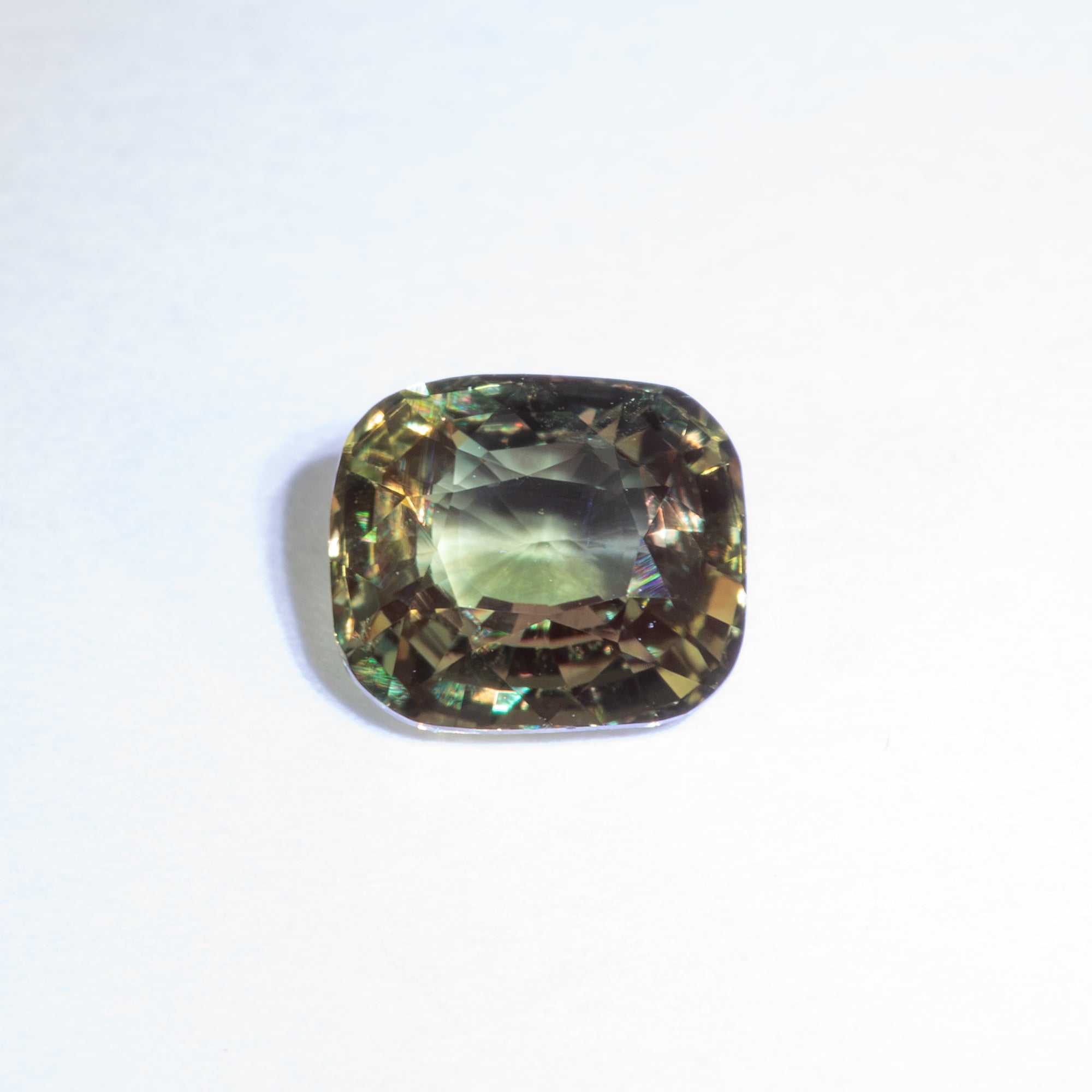 1.02 carat GIA certified color-change alexandrite, cushion cut, 6.04x5.27mm loose gemstone