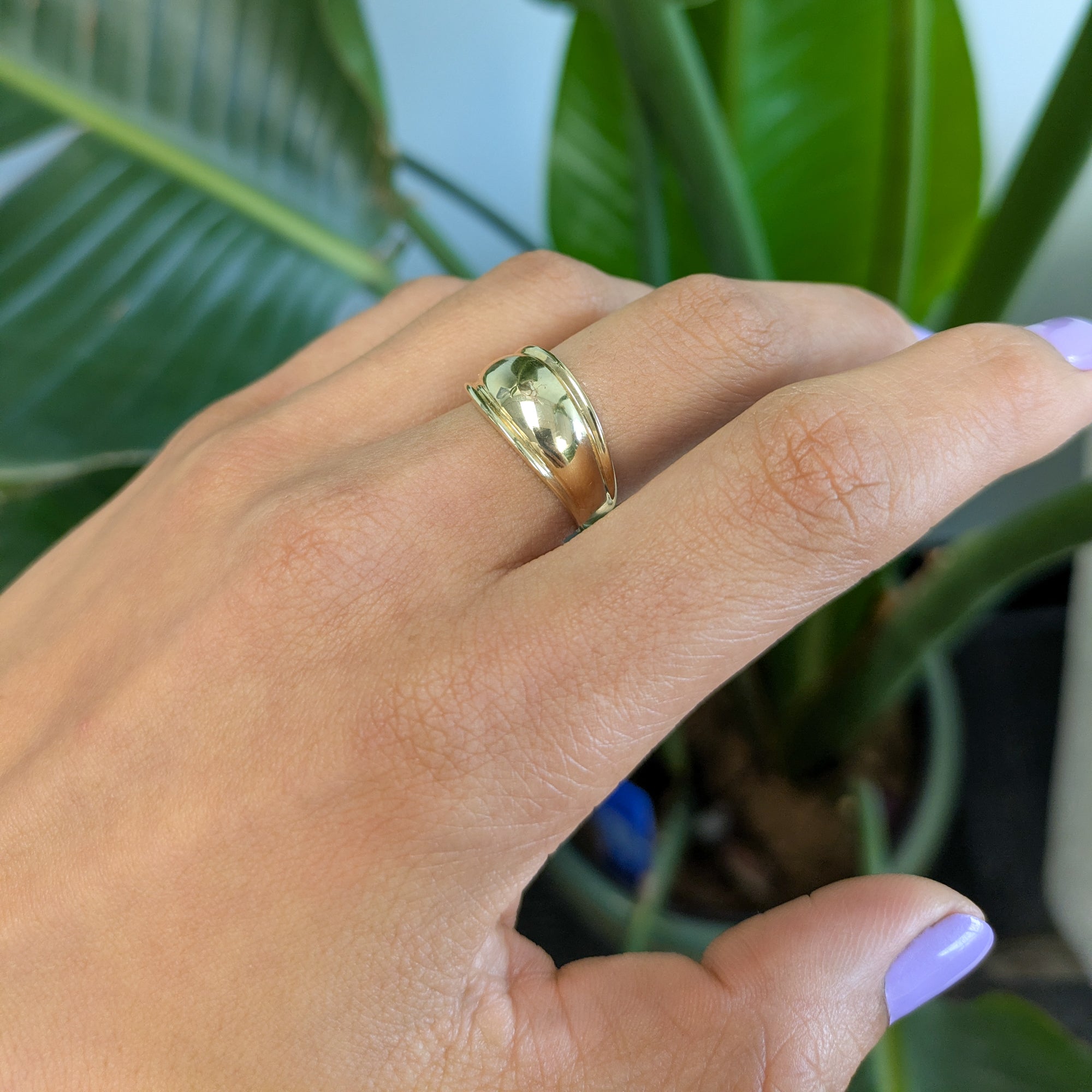 14K yellow gold diamond ring