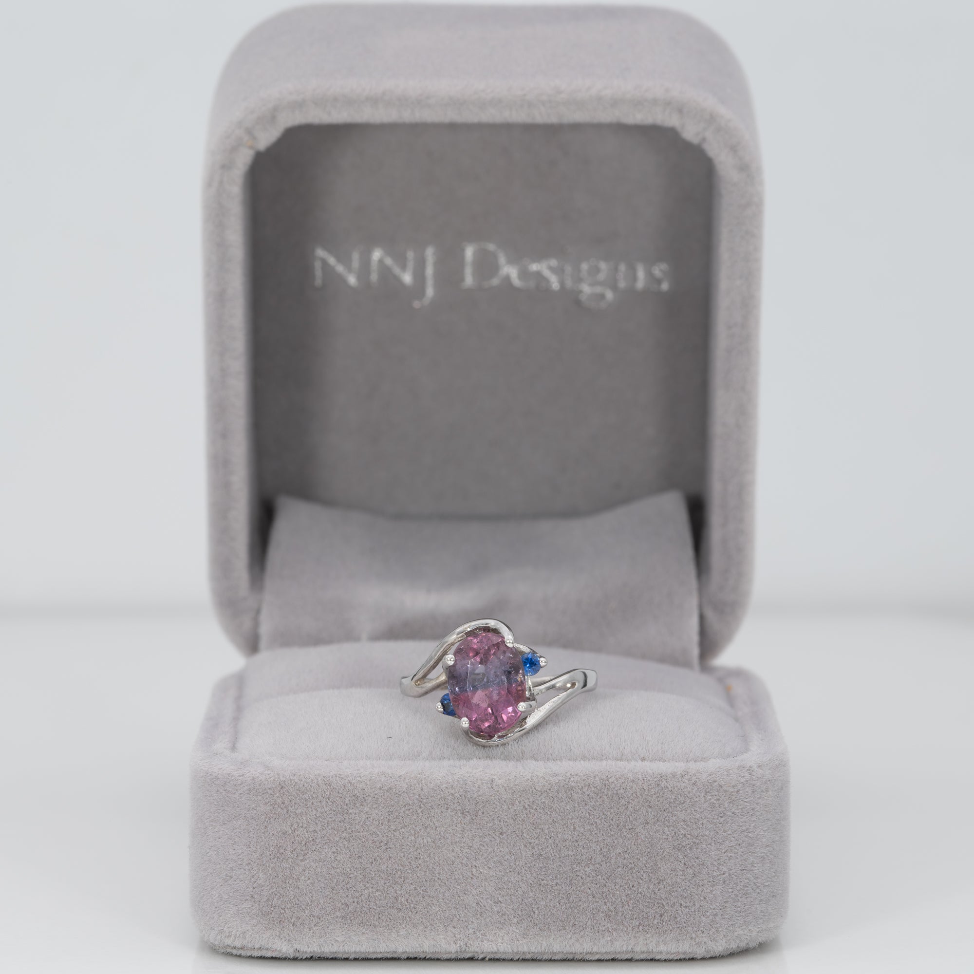14K white gold bi-color tourmaline ring