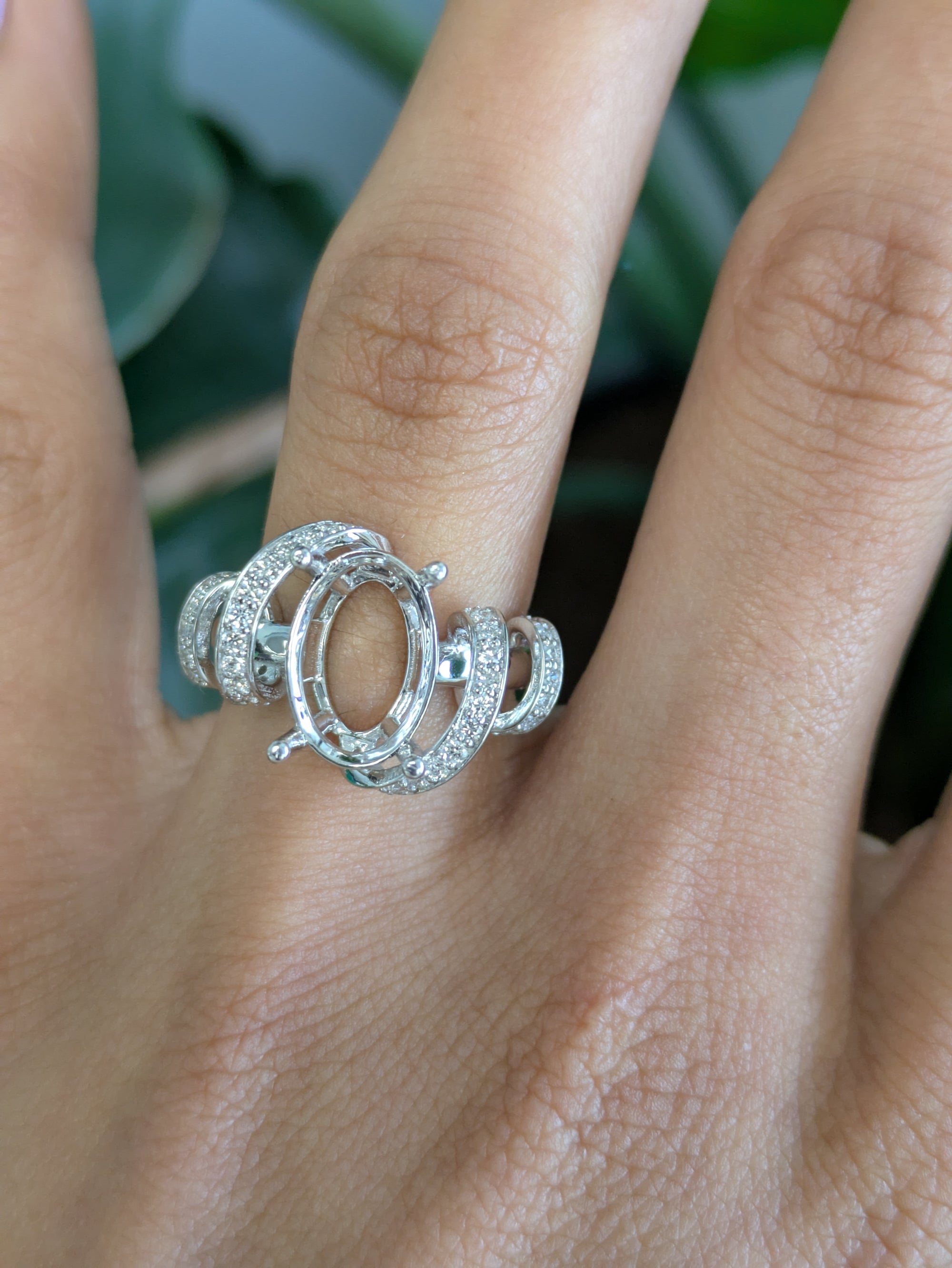 14K white gold diamond ring