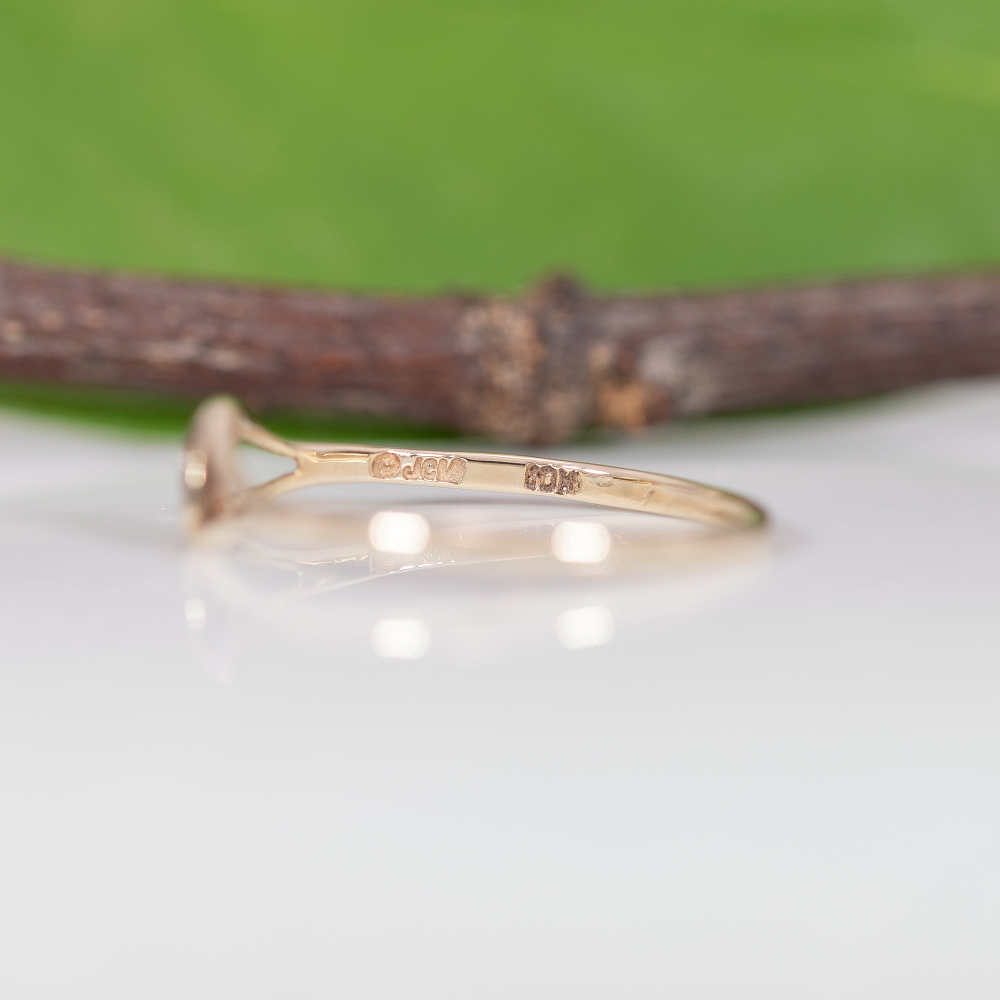 10K yellow gold gold ring