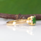 18K yellow gold tsavorite garnet ring