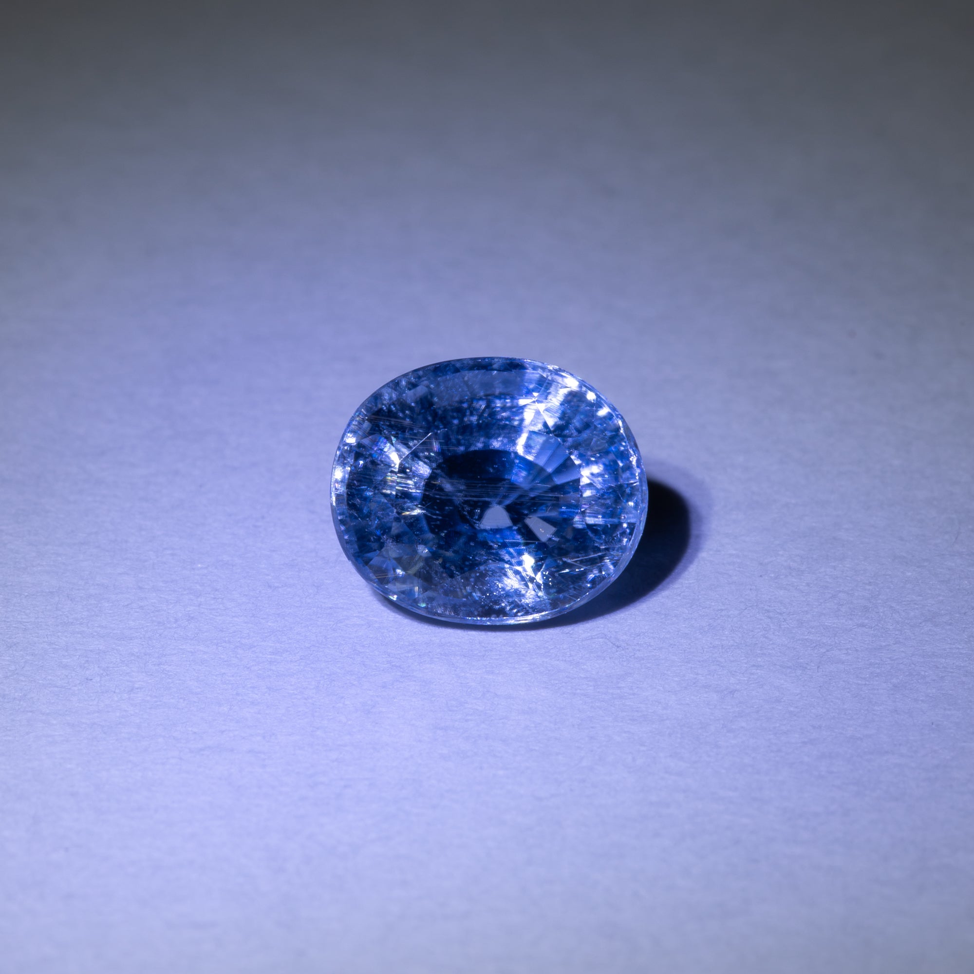 2.07 carat natural Brazilian copper-bearing Paraiba tourmaline oval, 8.23x6.97mm untreated loose gemstone – view 2