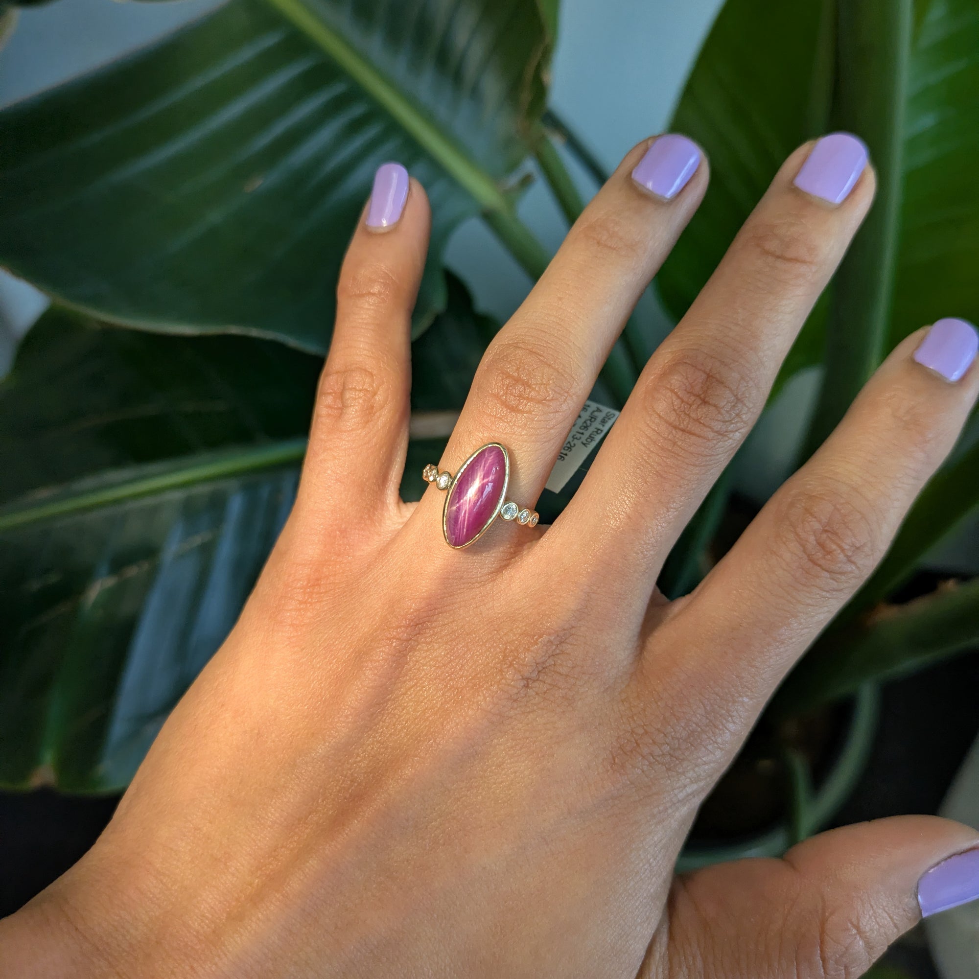 14K yellow gold star ruby ring