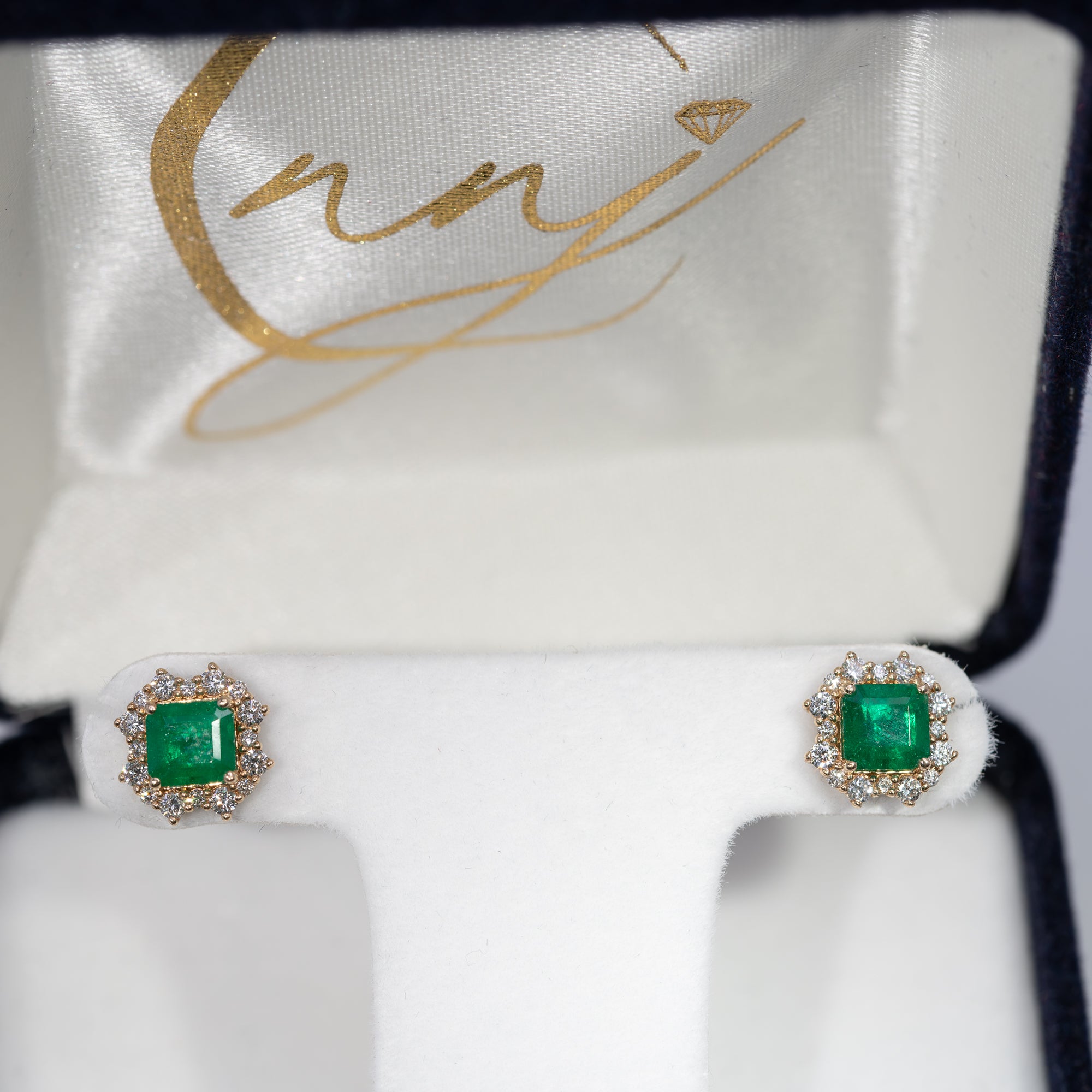 14K yellow gold colombian emerald earrings