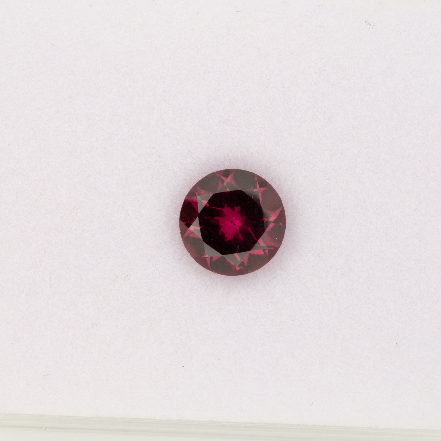 2.635ct Purple Garnet round 8.4mm loose purple gemstone