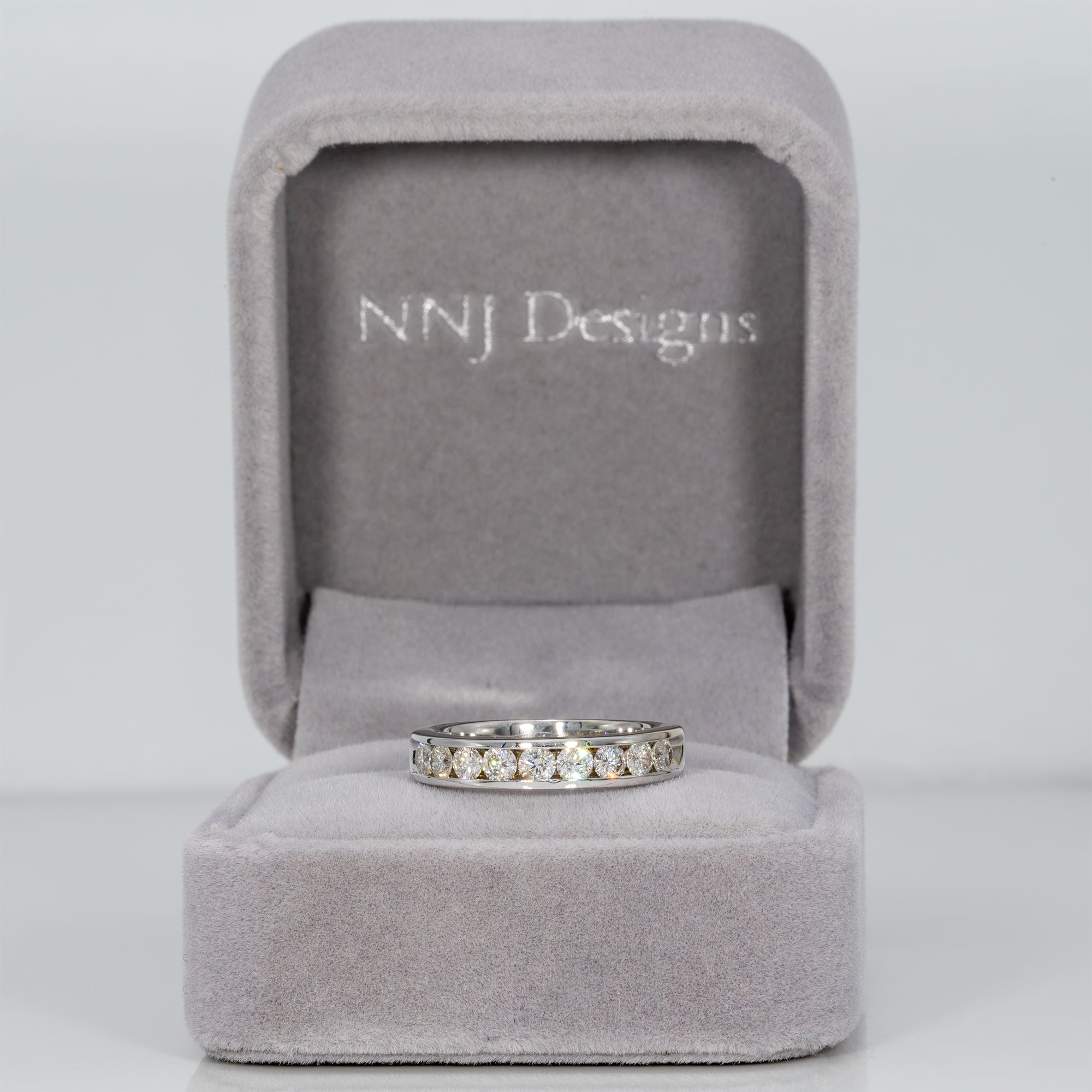 14K white gold diamond estate band