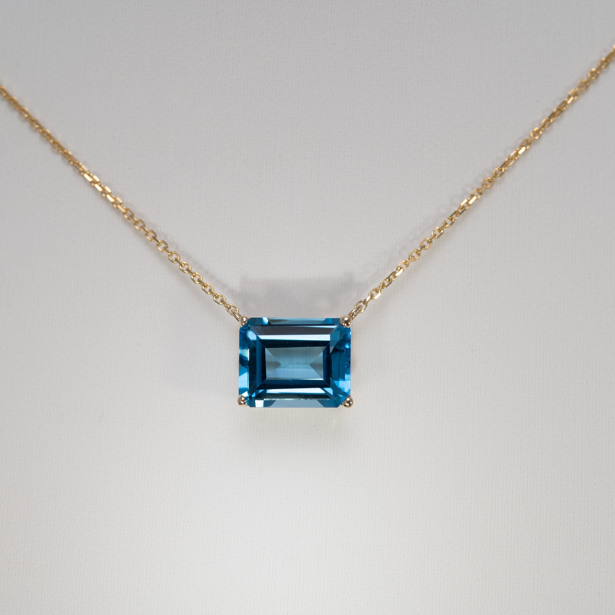 14K Yellow Gold Swiss Blue Topaz Necklace