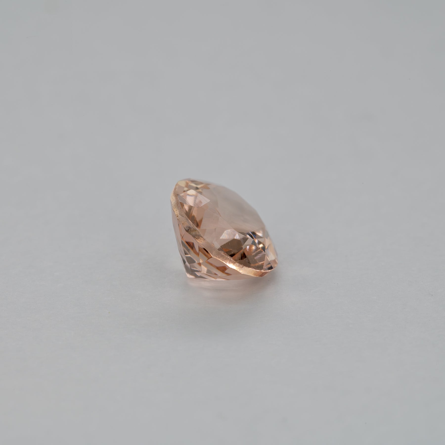 1.18ct Peach morganite oval 10x8mm loose peach gemstone