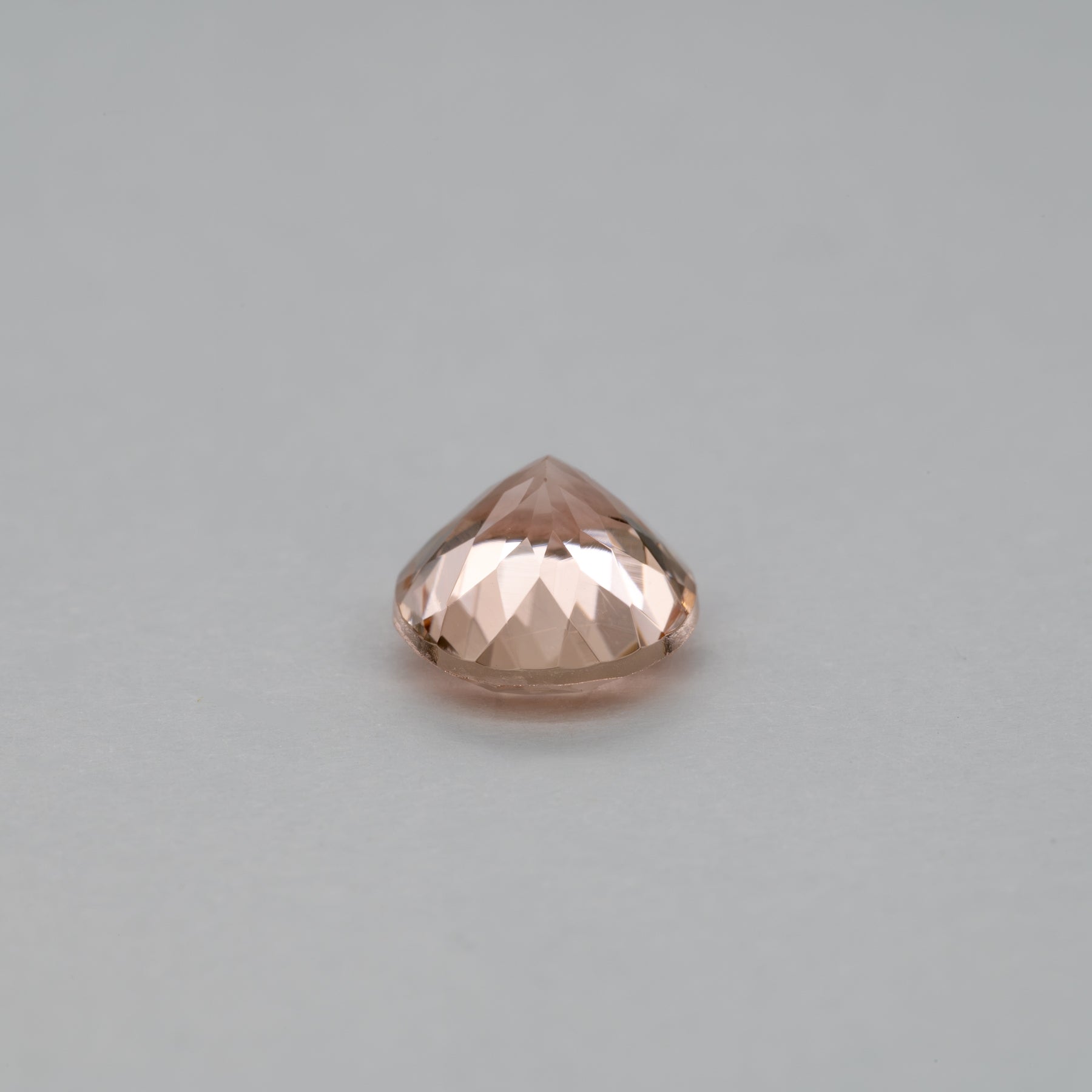 1.18ct Peach morganite oval 10x8mm loose peach gemstone