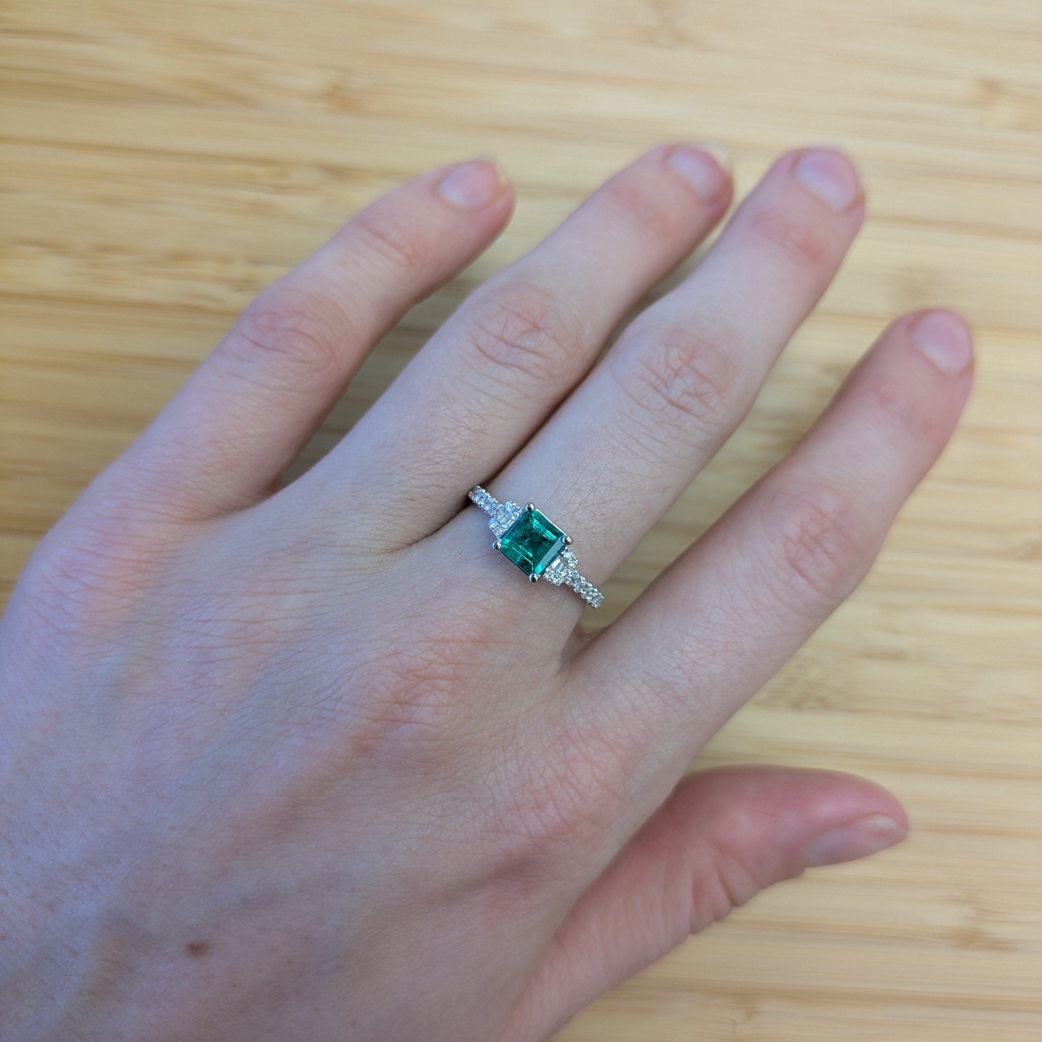 Lea 14K White Gold 0.66cts Colombian Emerald Diamond Ring | Asscher cut 6mm