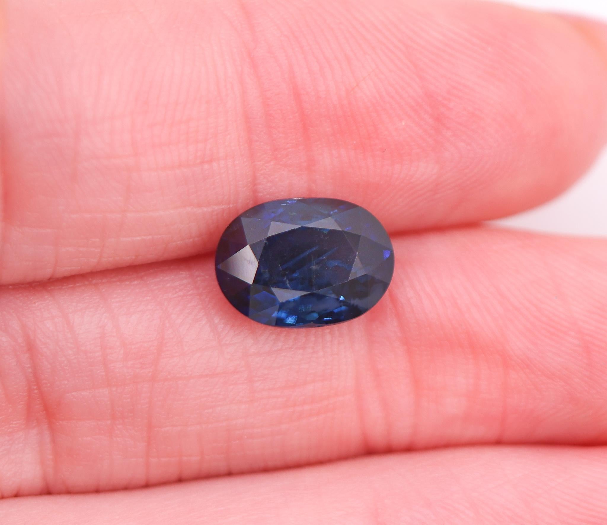 3.90 Carat Blue Sapphire Gemstone | Oval 10.8 x 7.8 mm | Loose Gemstone