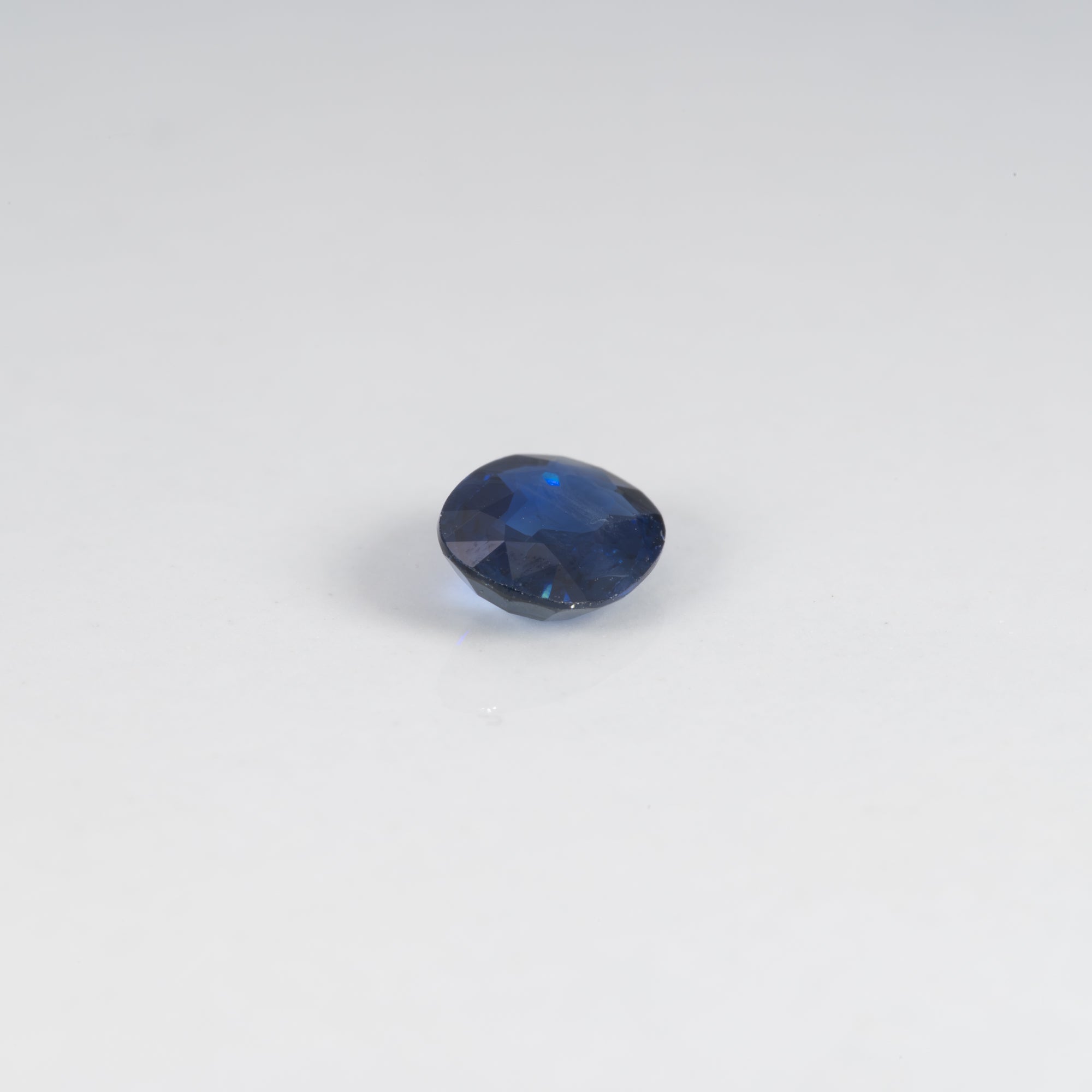 0.71 carat natural blue sapphire oval 6x5mm loose gemstone – view 2